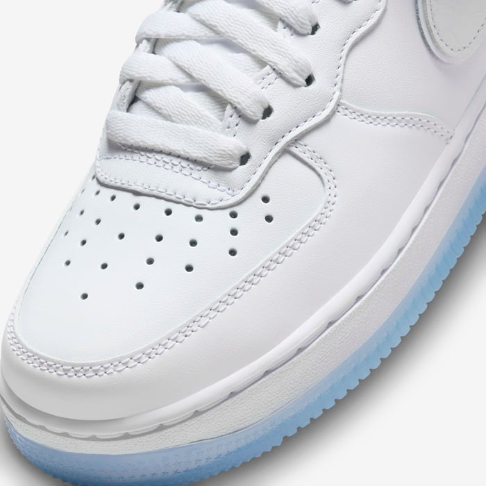 Nike Air Force 1 Mid image number 7 Nike Air Force 1 Mid image number 7