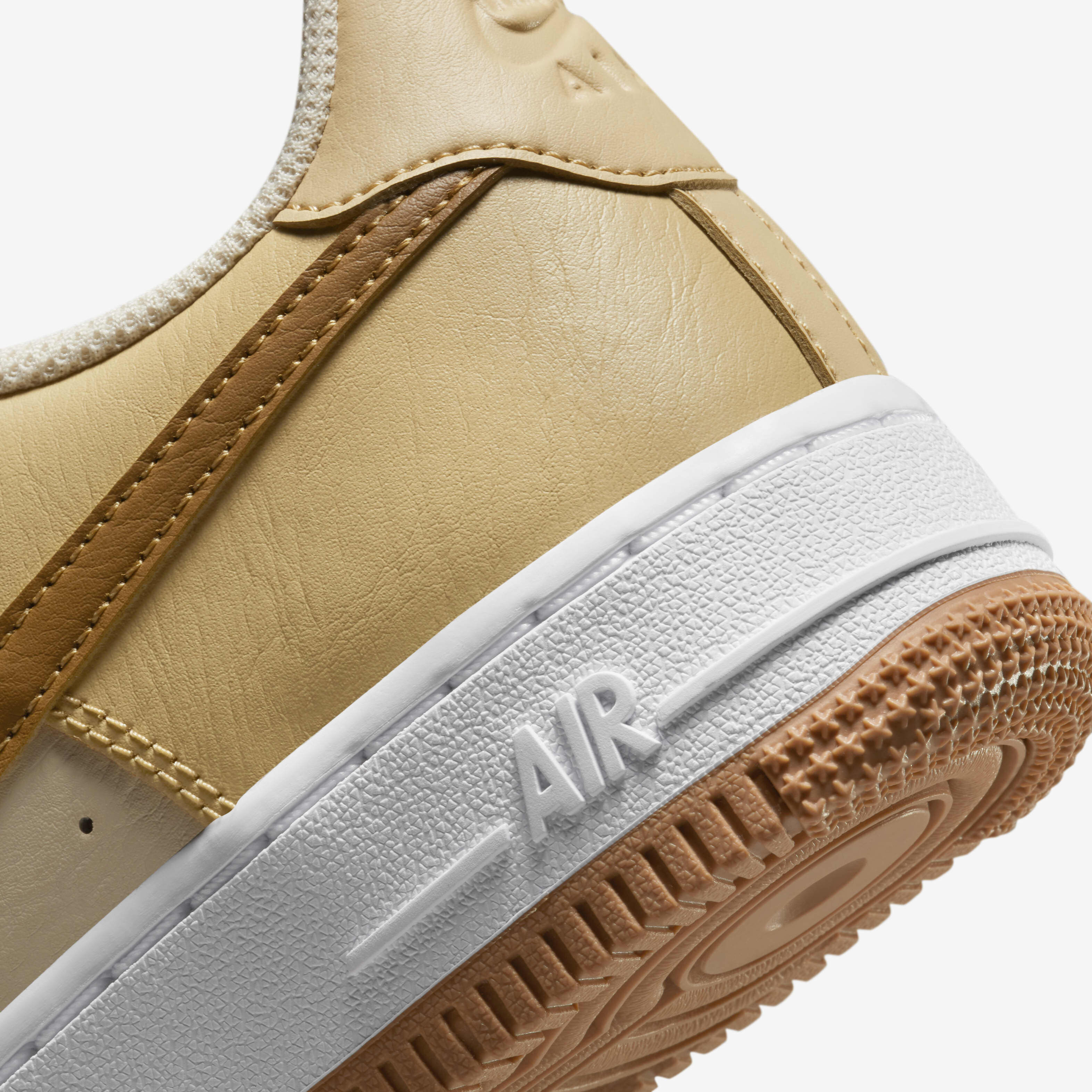 Nike Air Force 1 LV8 image number 7