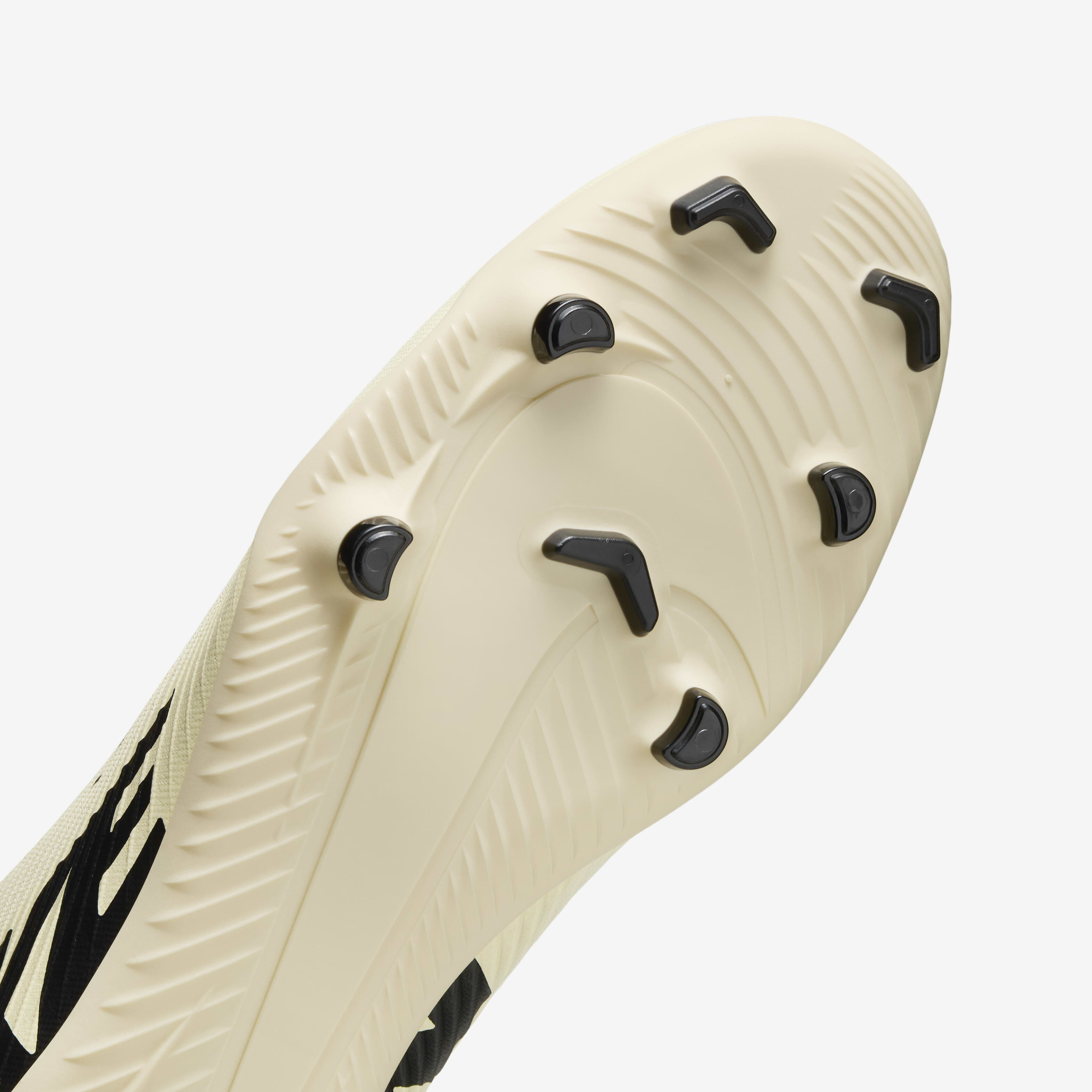 Nike Mercurial Vapor 15 Club image number 6