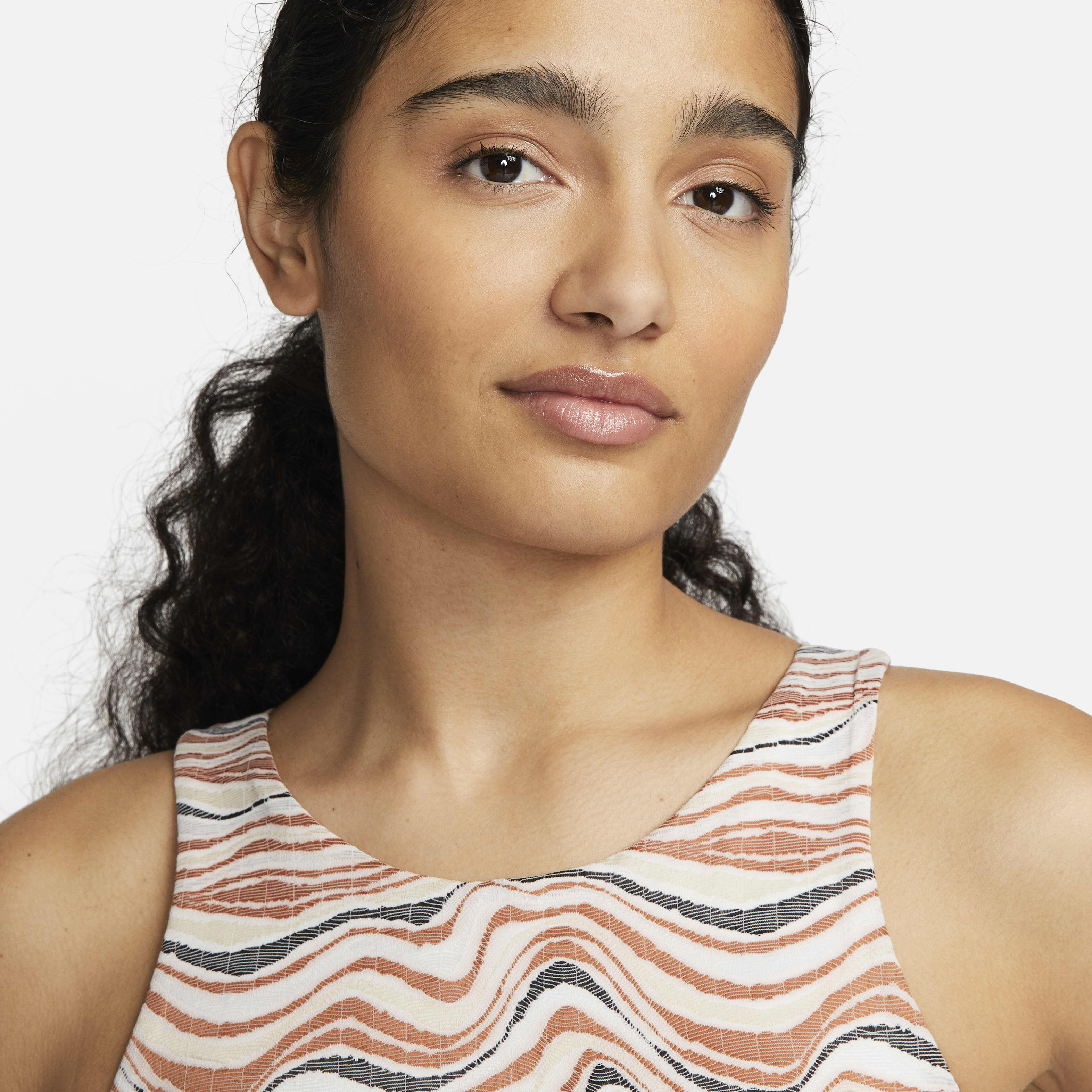 Nike Yoga Dri-FIT Luxe image number 2