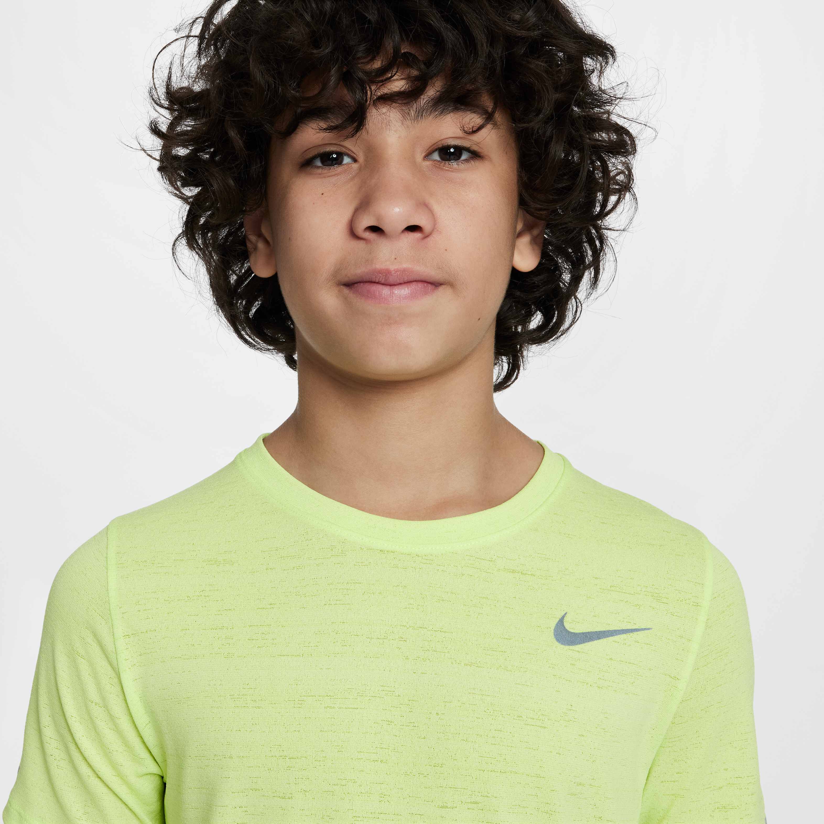 Nike Dri-FIT Miler image number 2