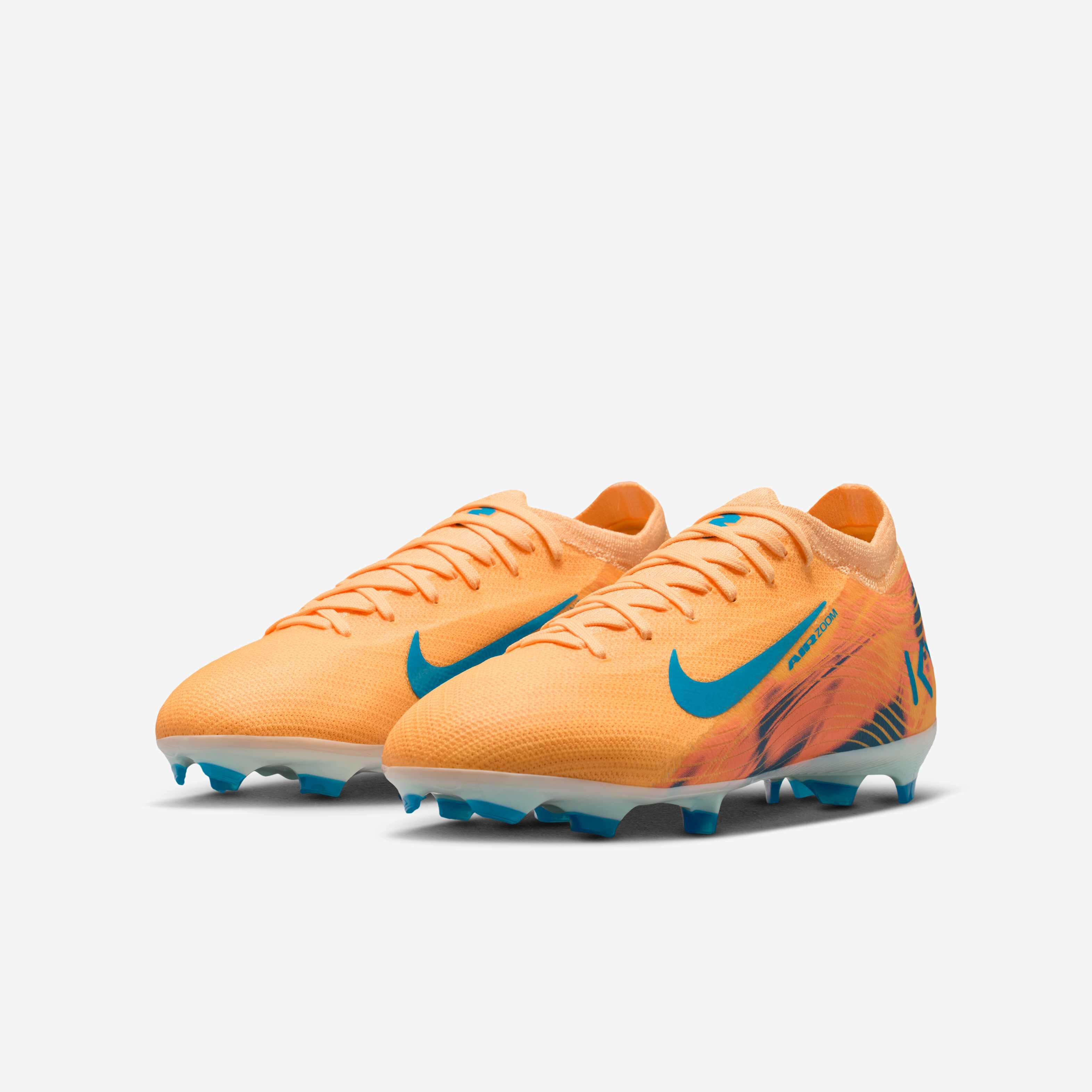 Nike Jr. Mercurial Vapor 16 Pro 'Kylian Mbapp&eacute;' image number 4