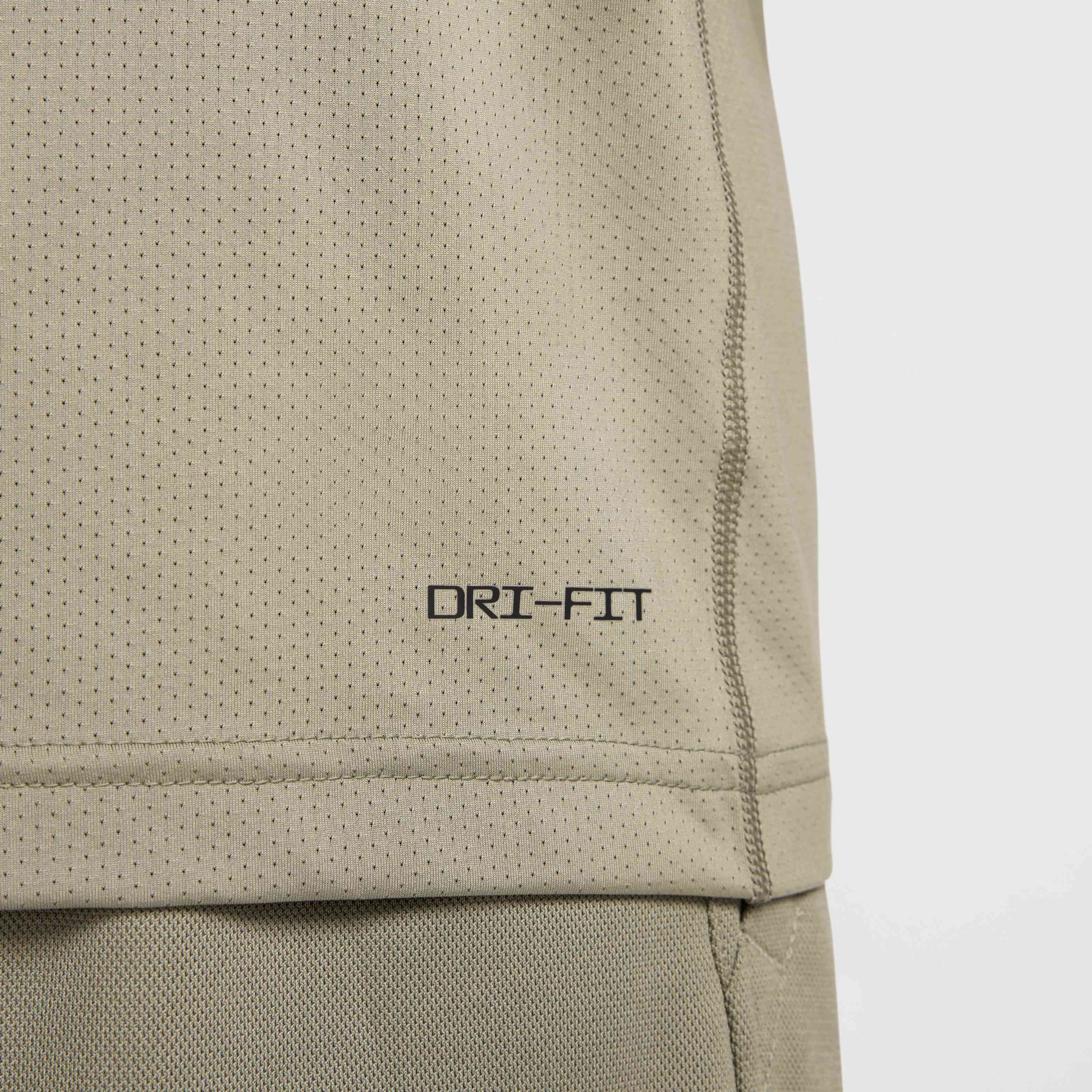 Nike Ready image number 3