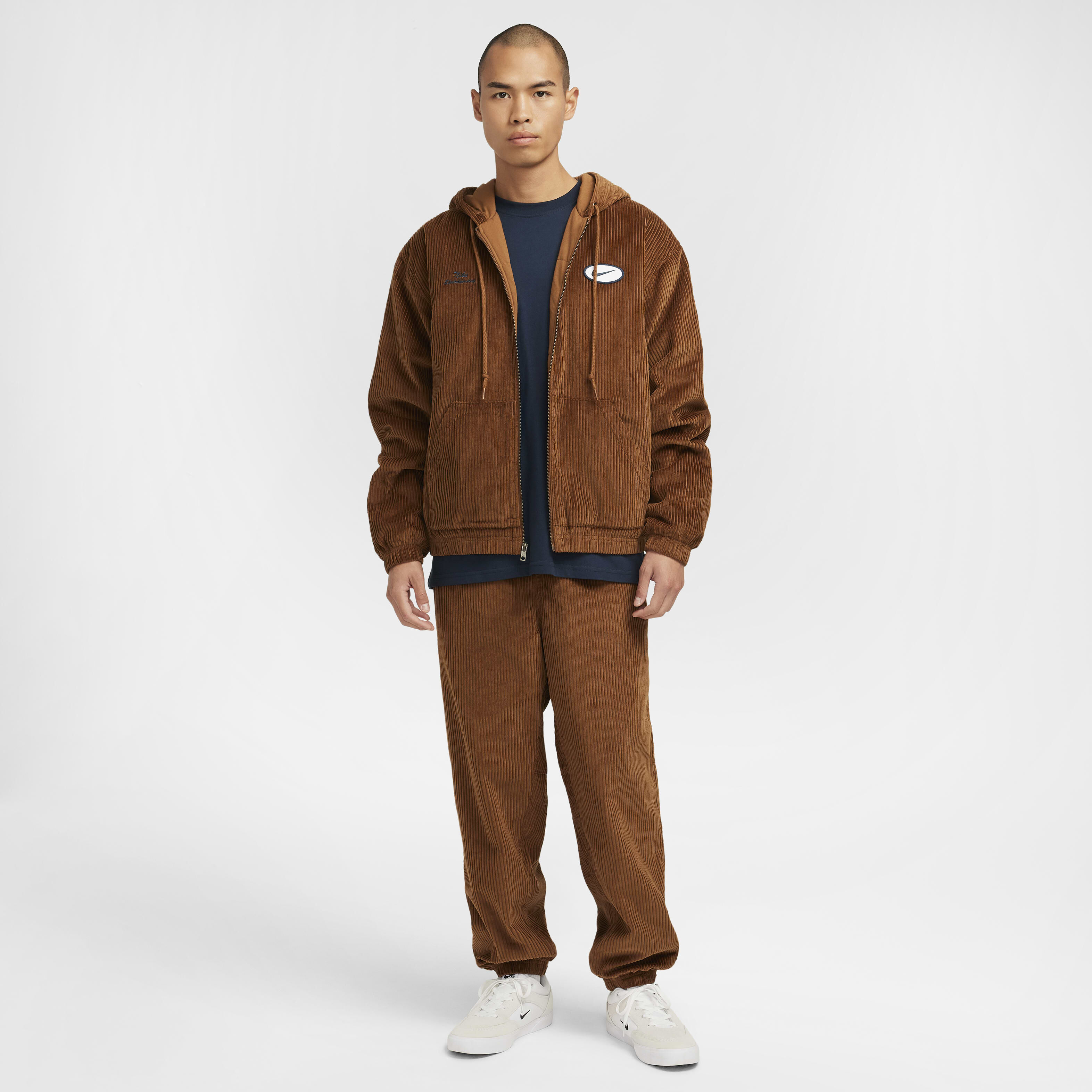 Buy Nike SB Full-Zip Hooded Corduroy Skate Jacket - Light British  Tan/Armoury Navy | Nike Saudi Official