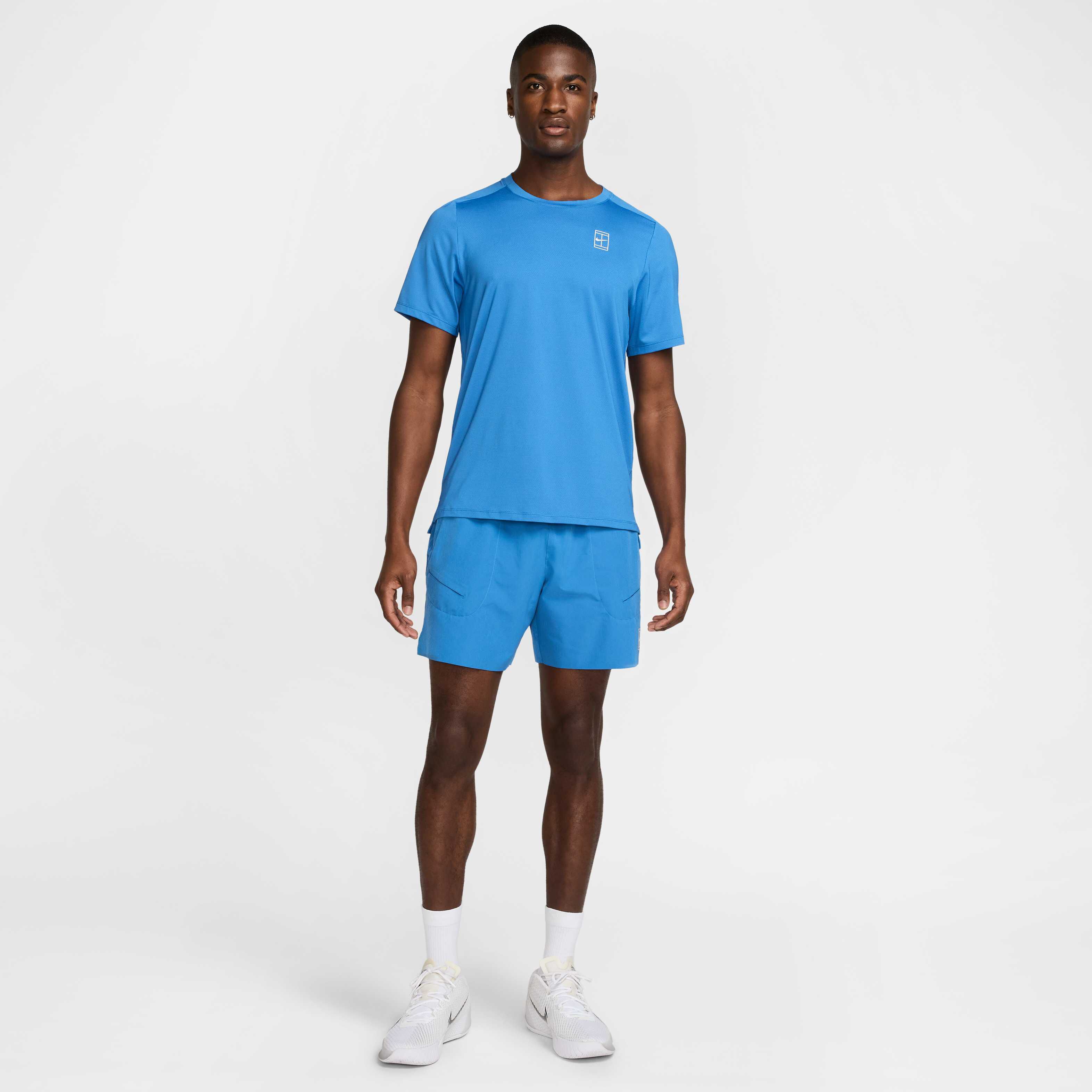 NikeCourt Advantage image number 6