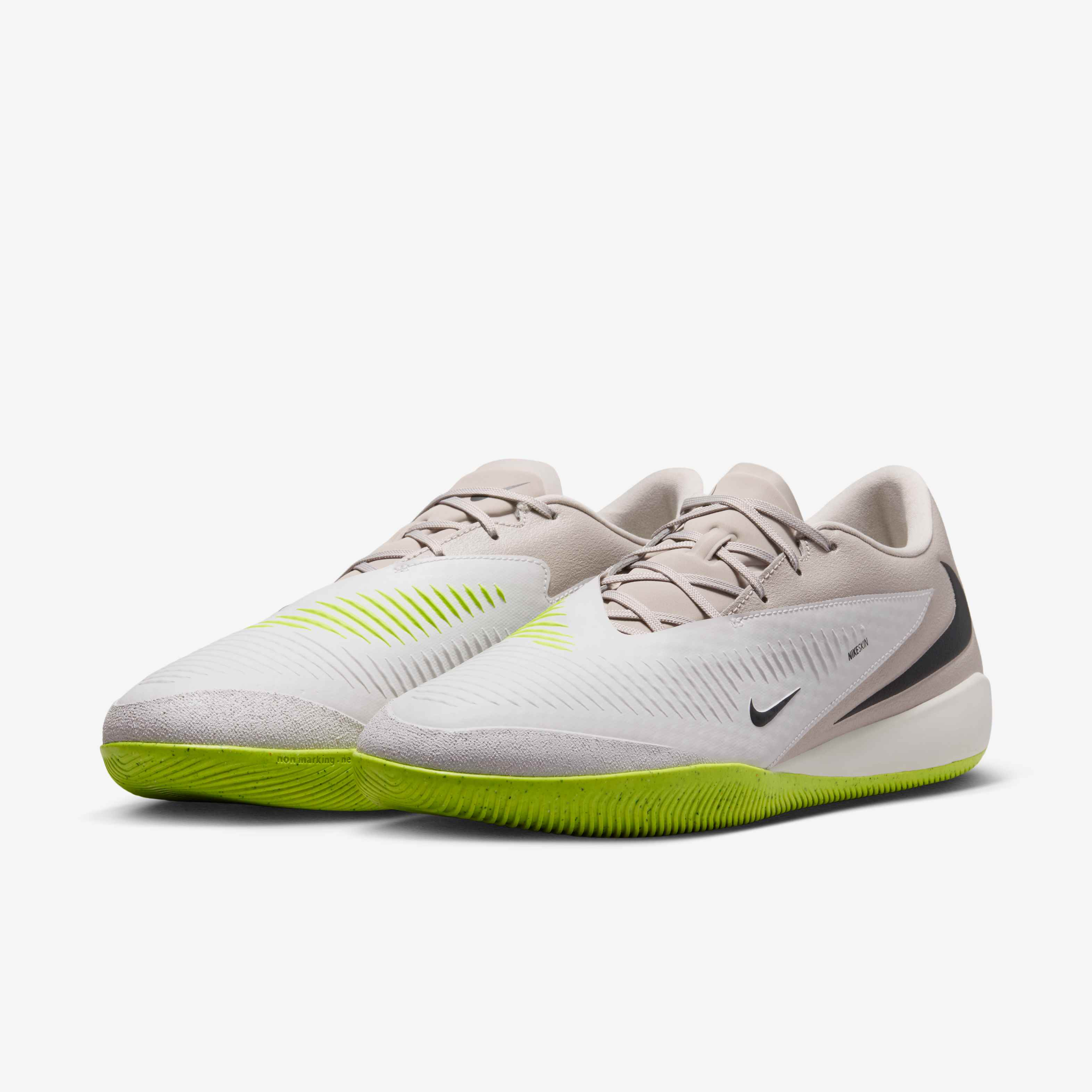 Nike Phantom 6 Low Academy image number 4