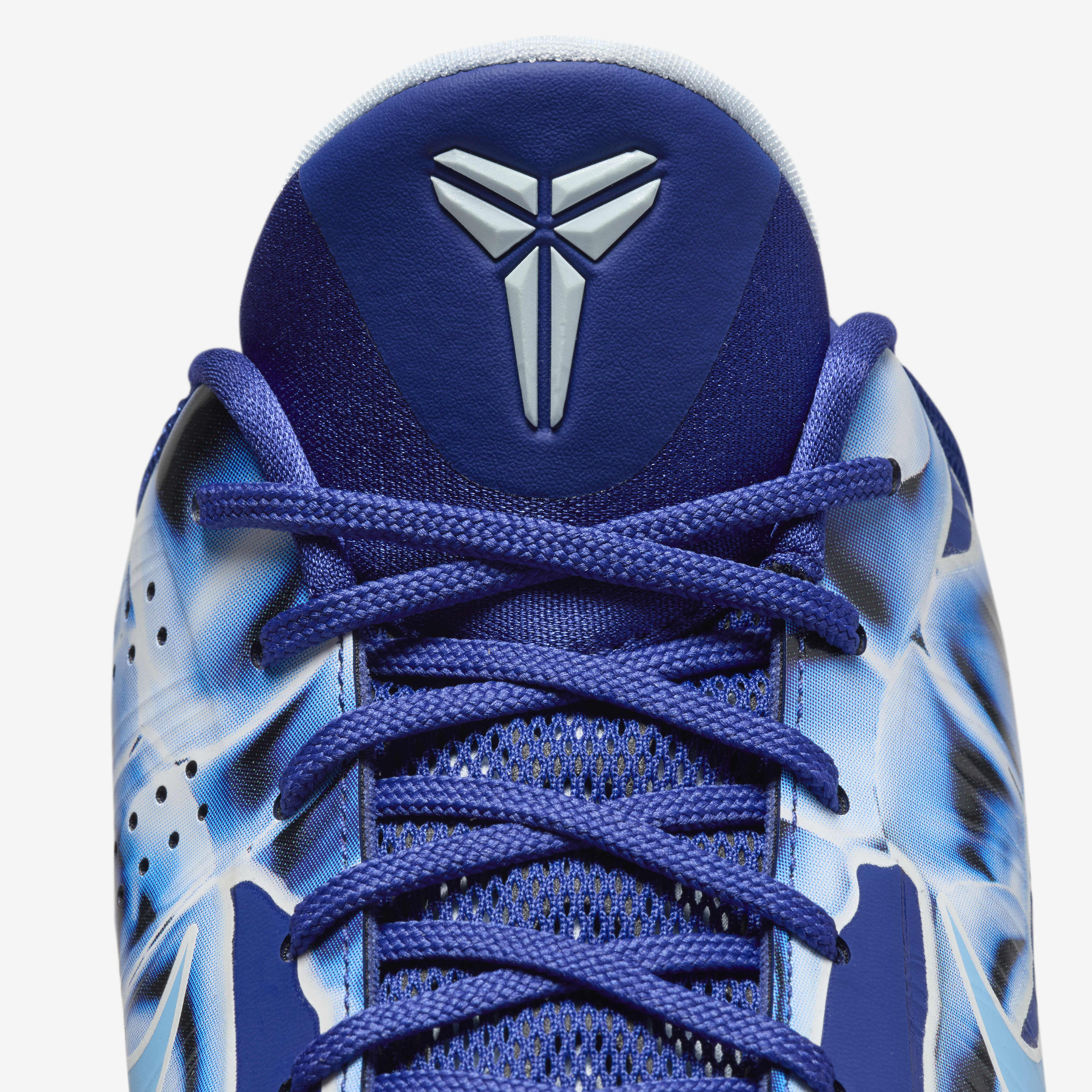 Kobe shoes size 5 shop