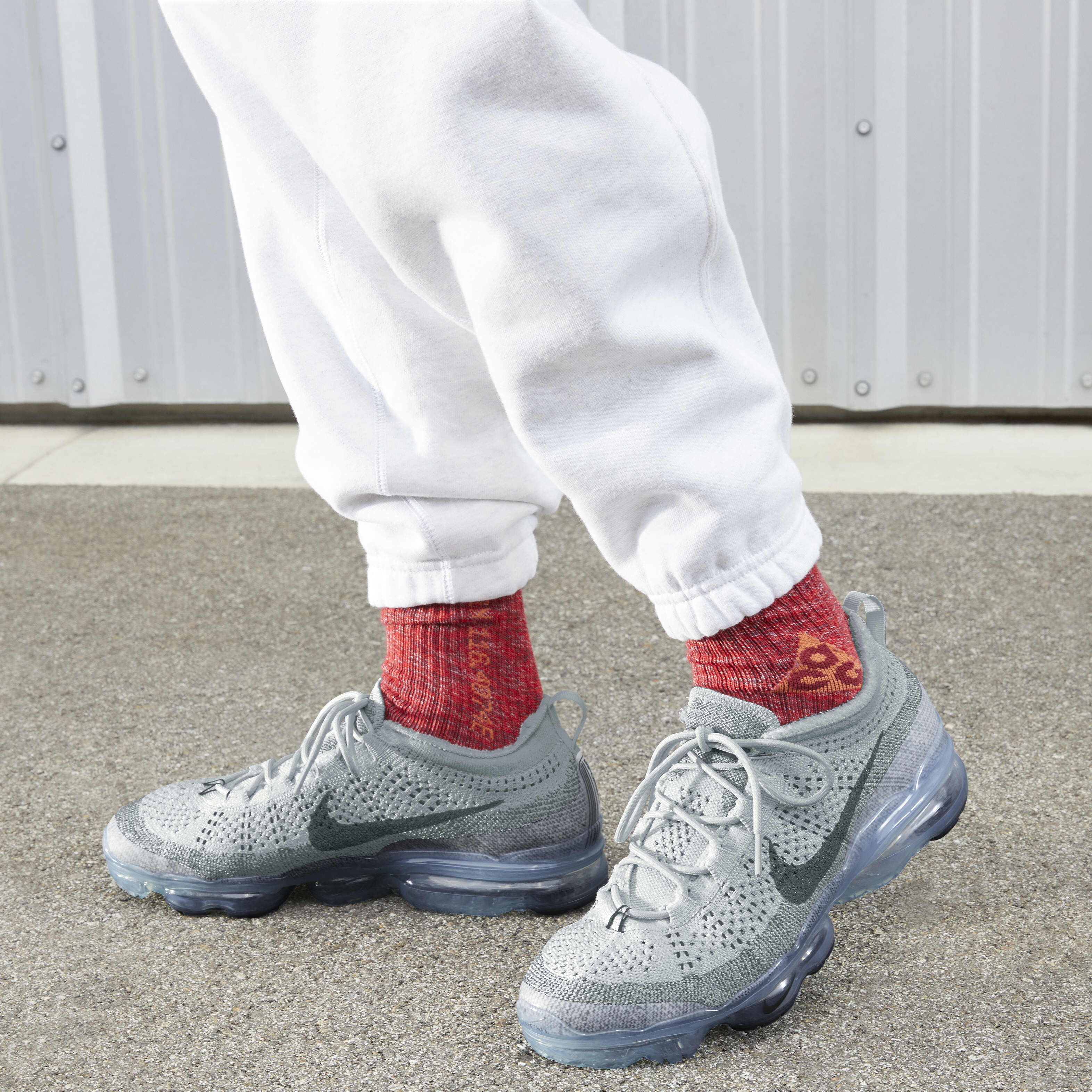 Nike vapormax 1 mens clearance