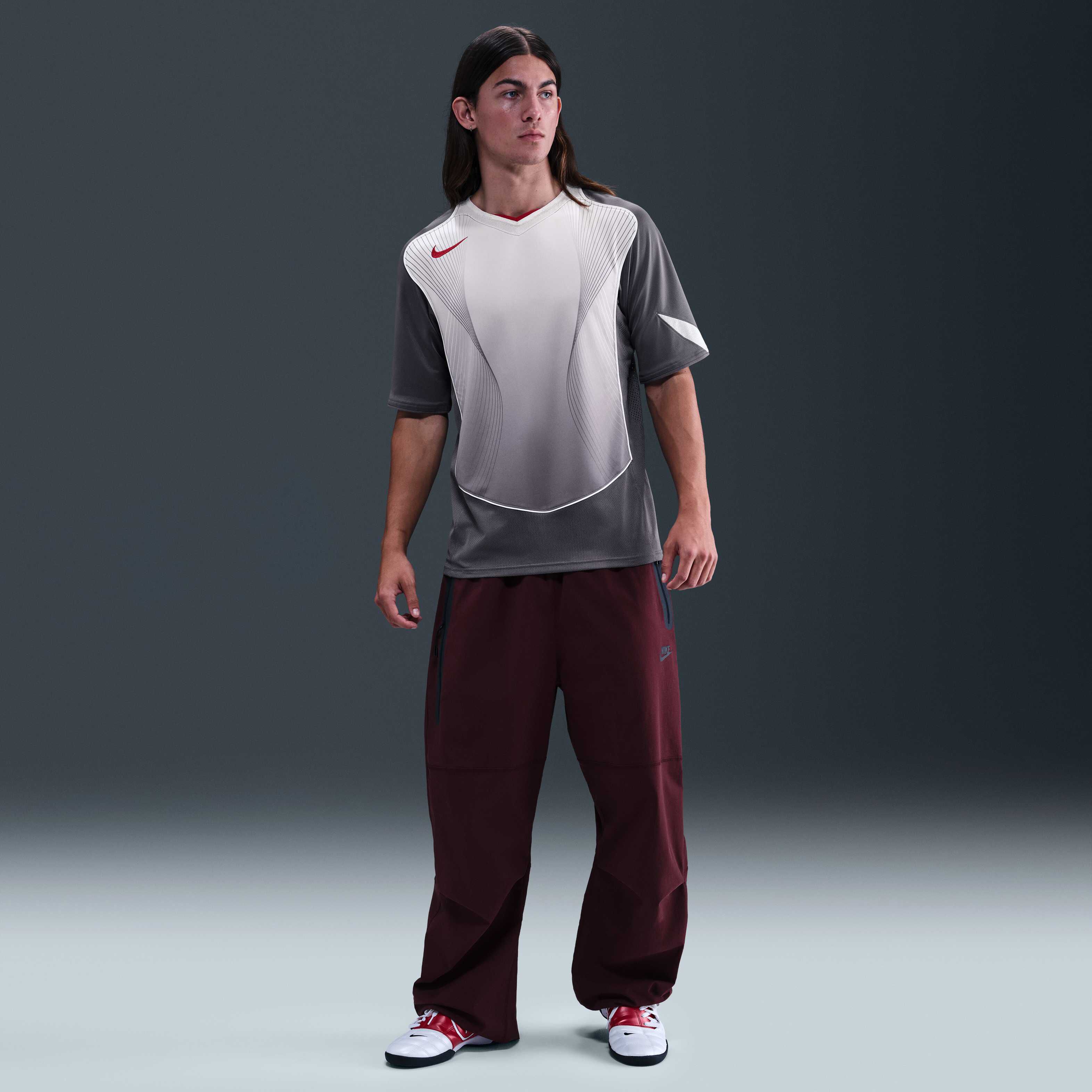 نايكي توتال 90 image number 3