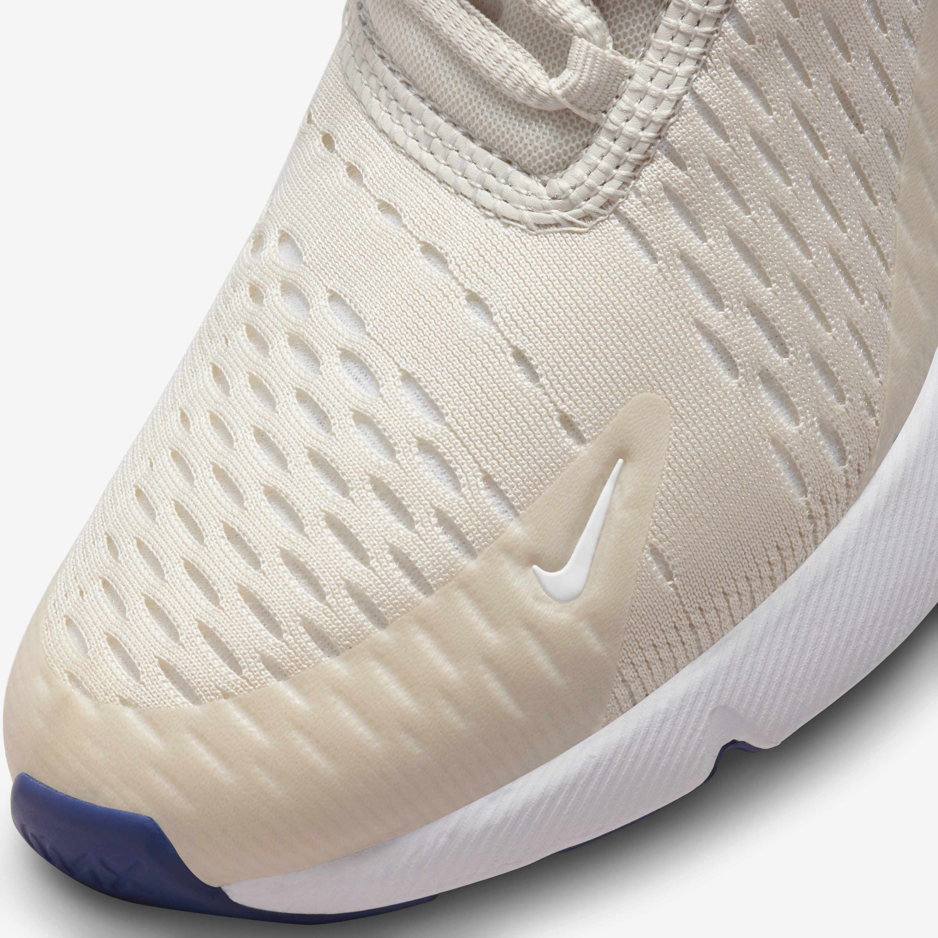 Nike Air Max 270 image number 7