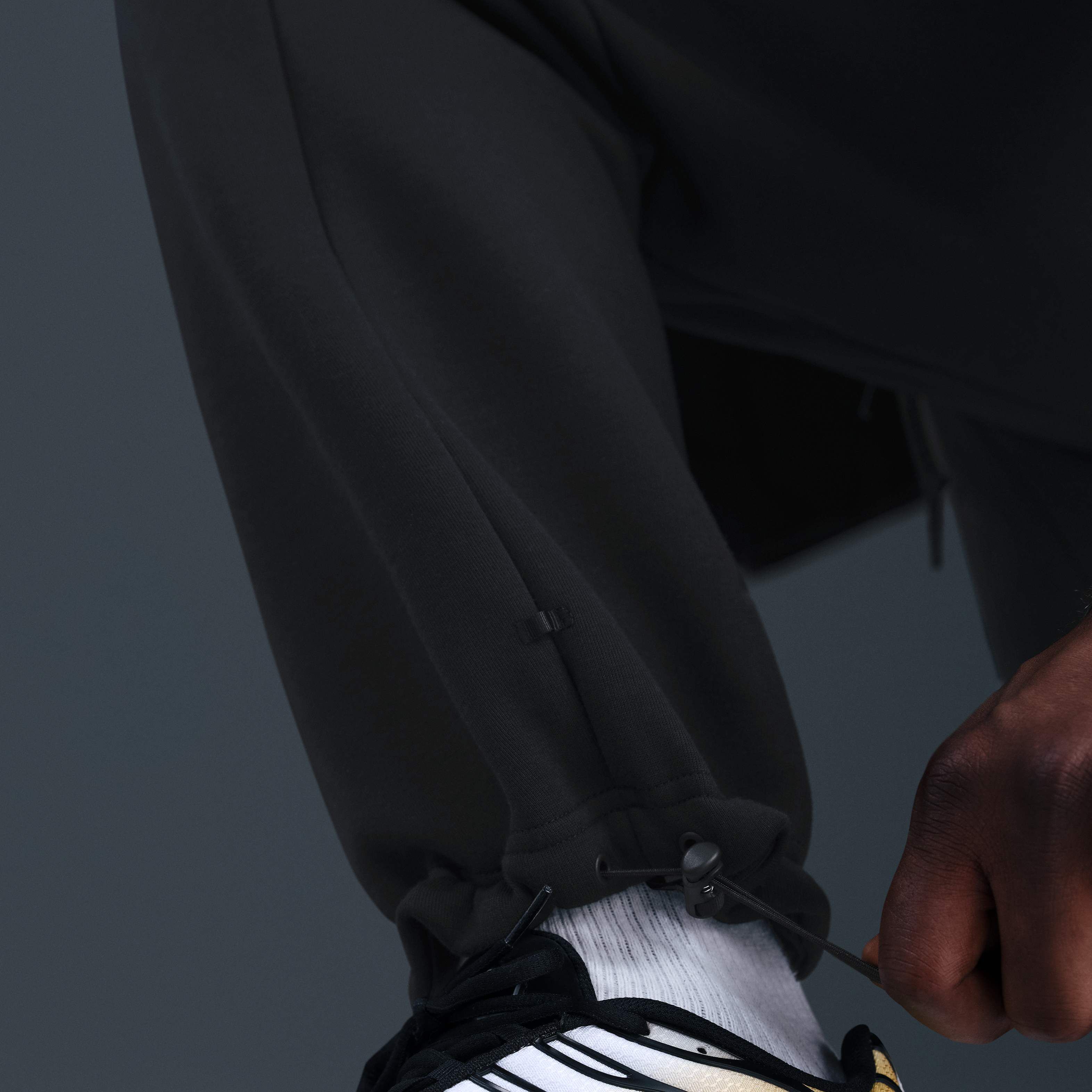 نايكي تك image number 5