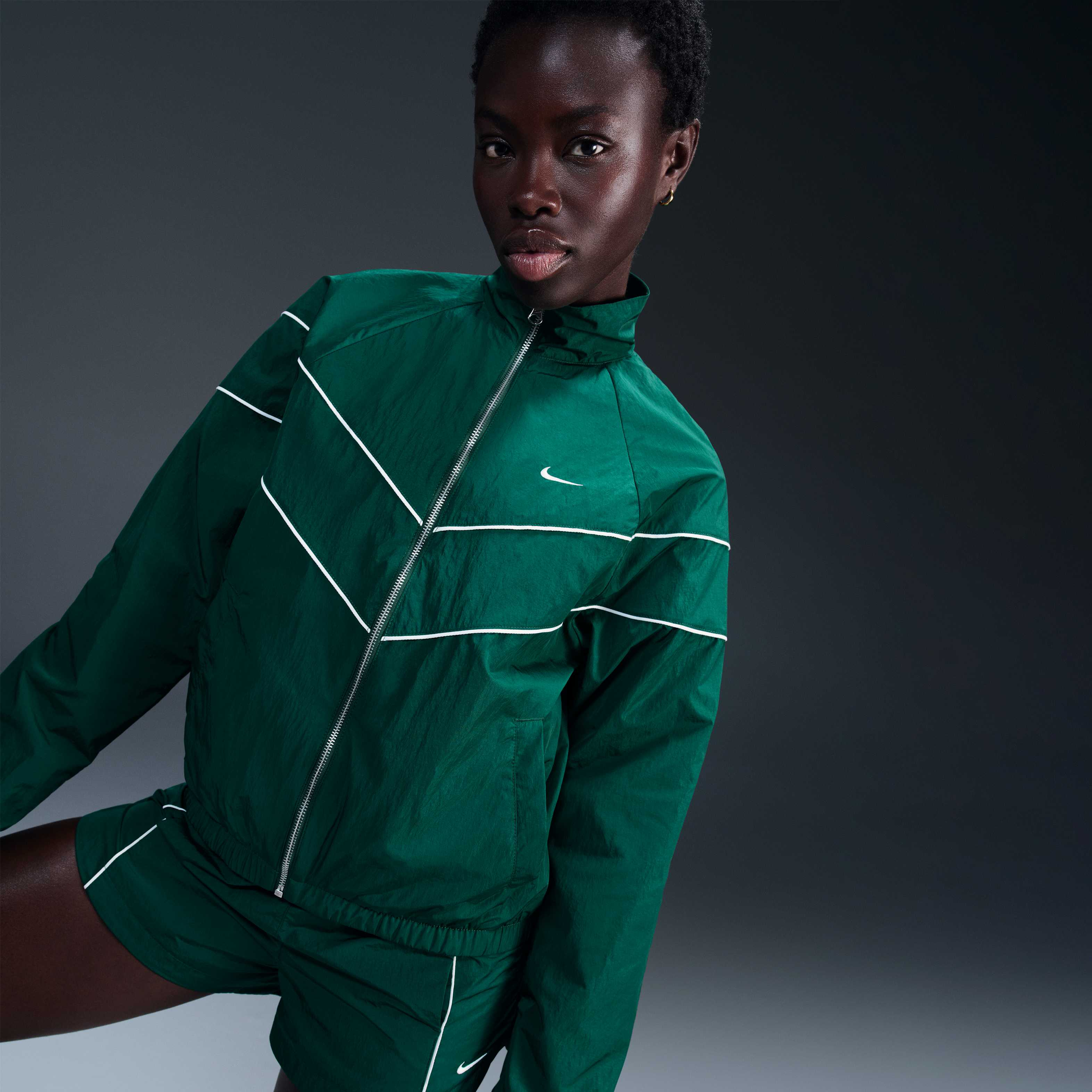 Nike Windrunner image number 0