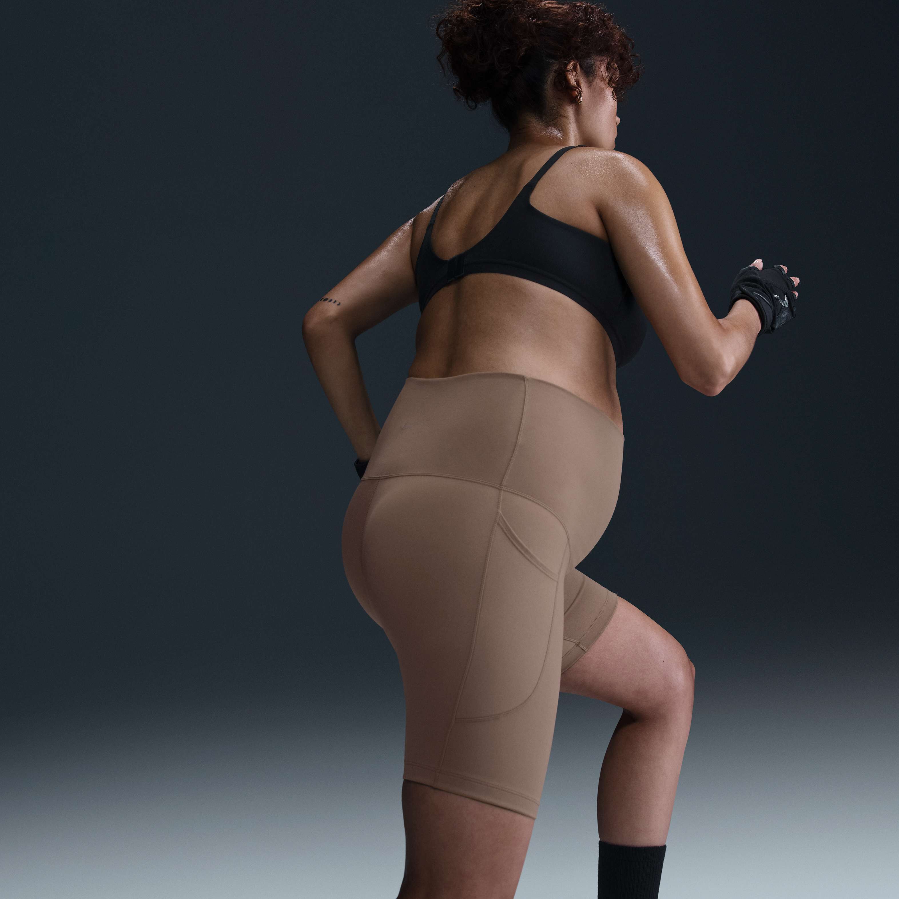 Nike (M) One image number 2