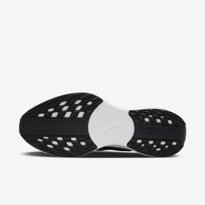 Nike Pegasus Plus image number 1 Nike Pegasus Plus image number 1