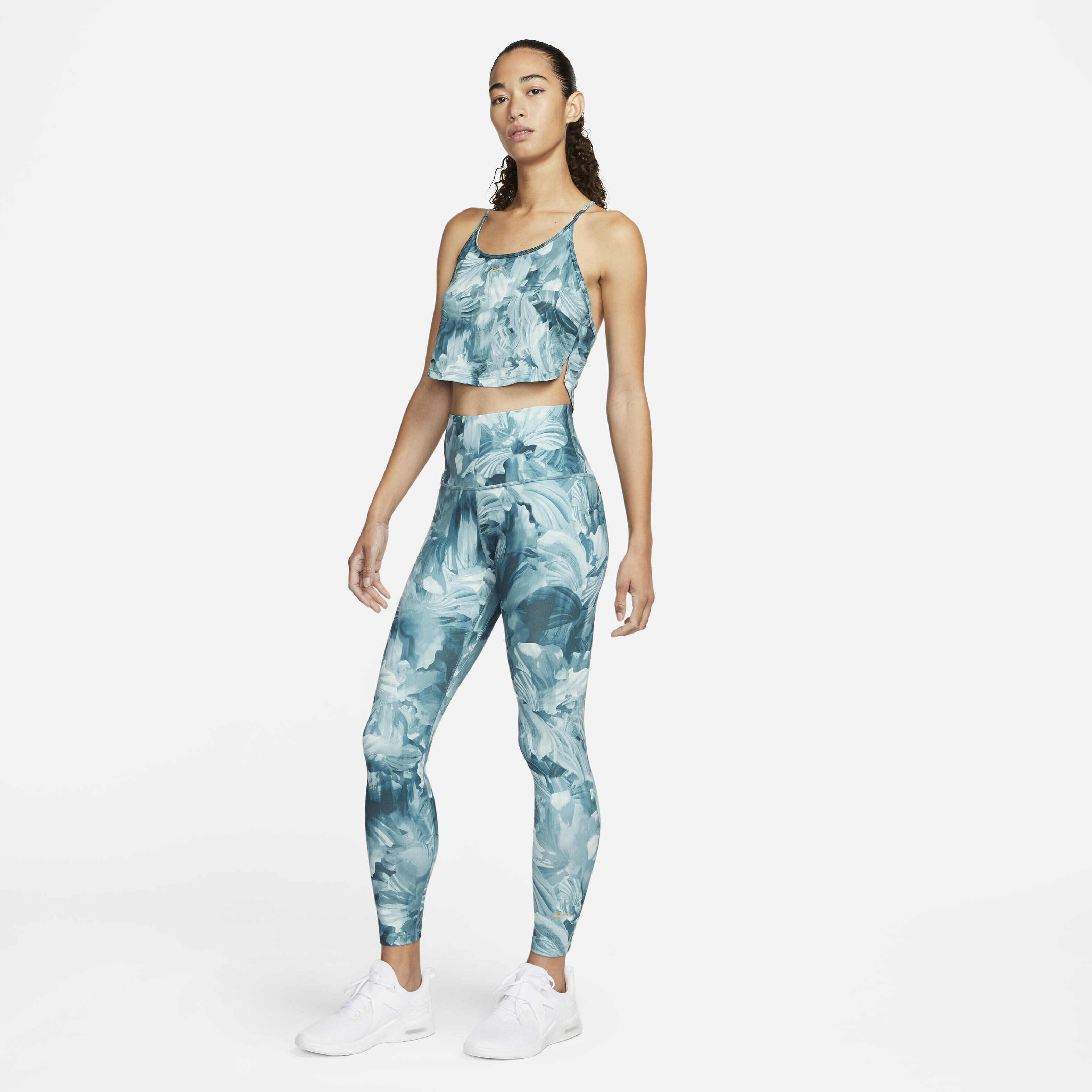 Nike Dri-FIT One image number 5