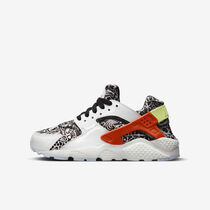 Nike Huarache Run SE