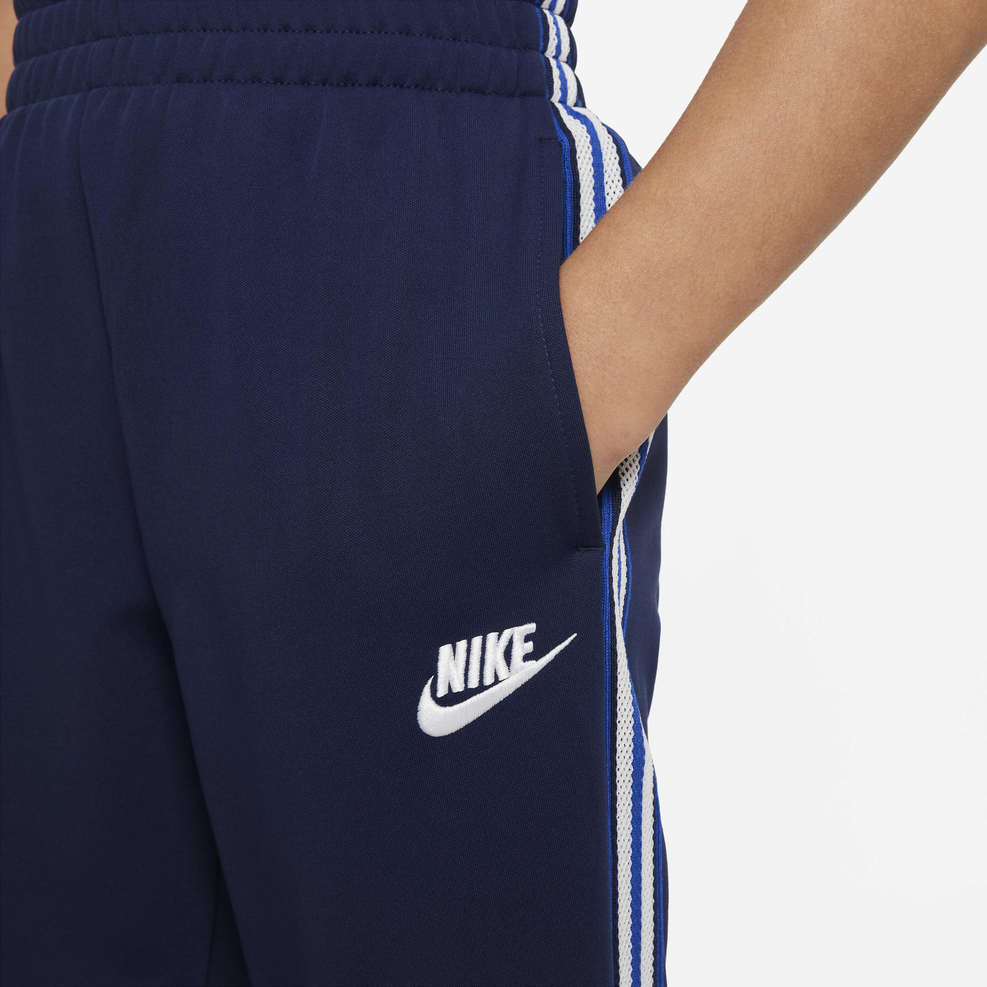 Nike Sportswear image number 6
