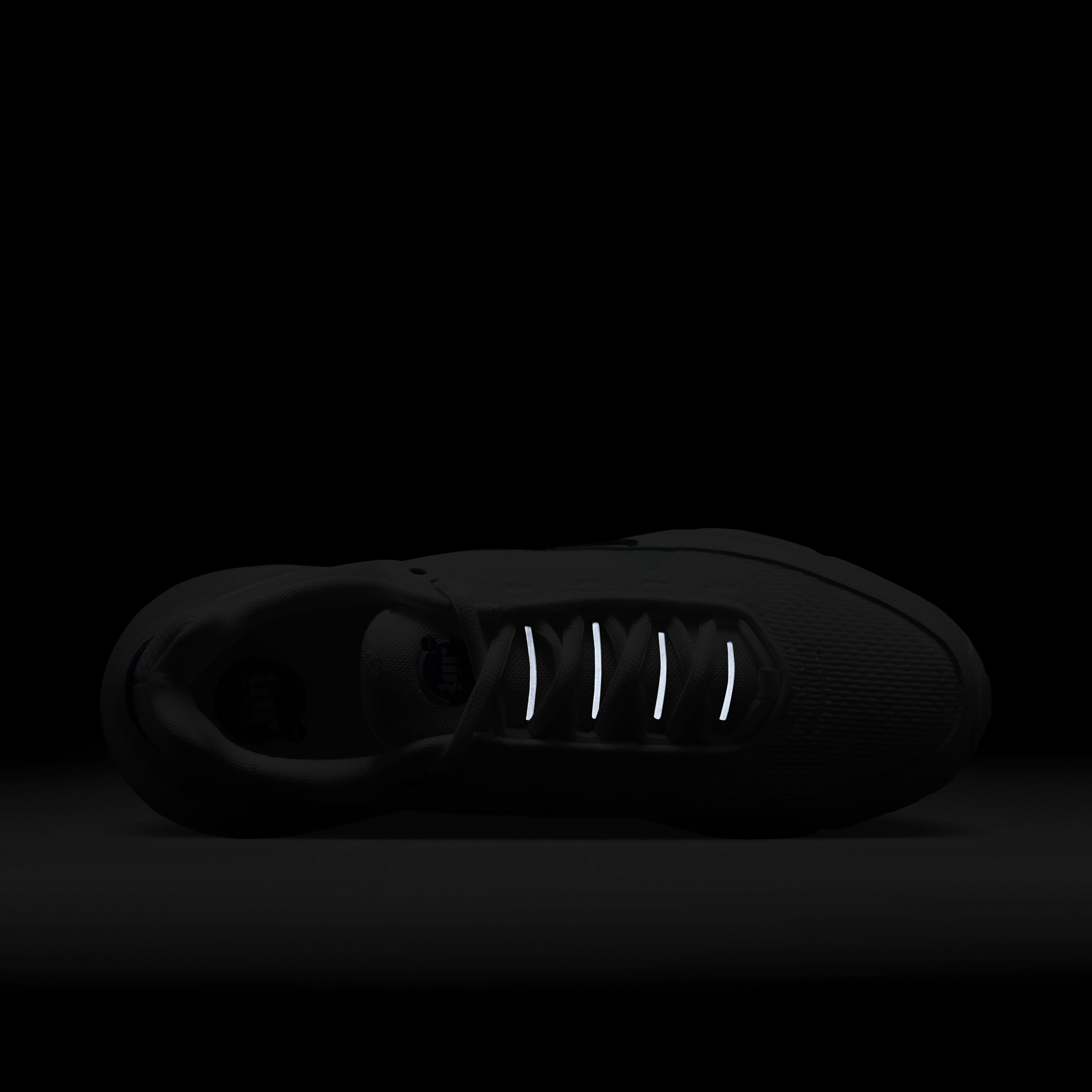 اير ماكس بولس image number 9