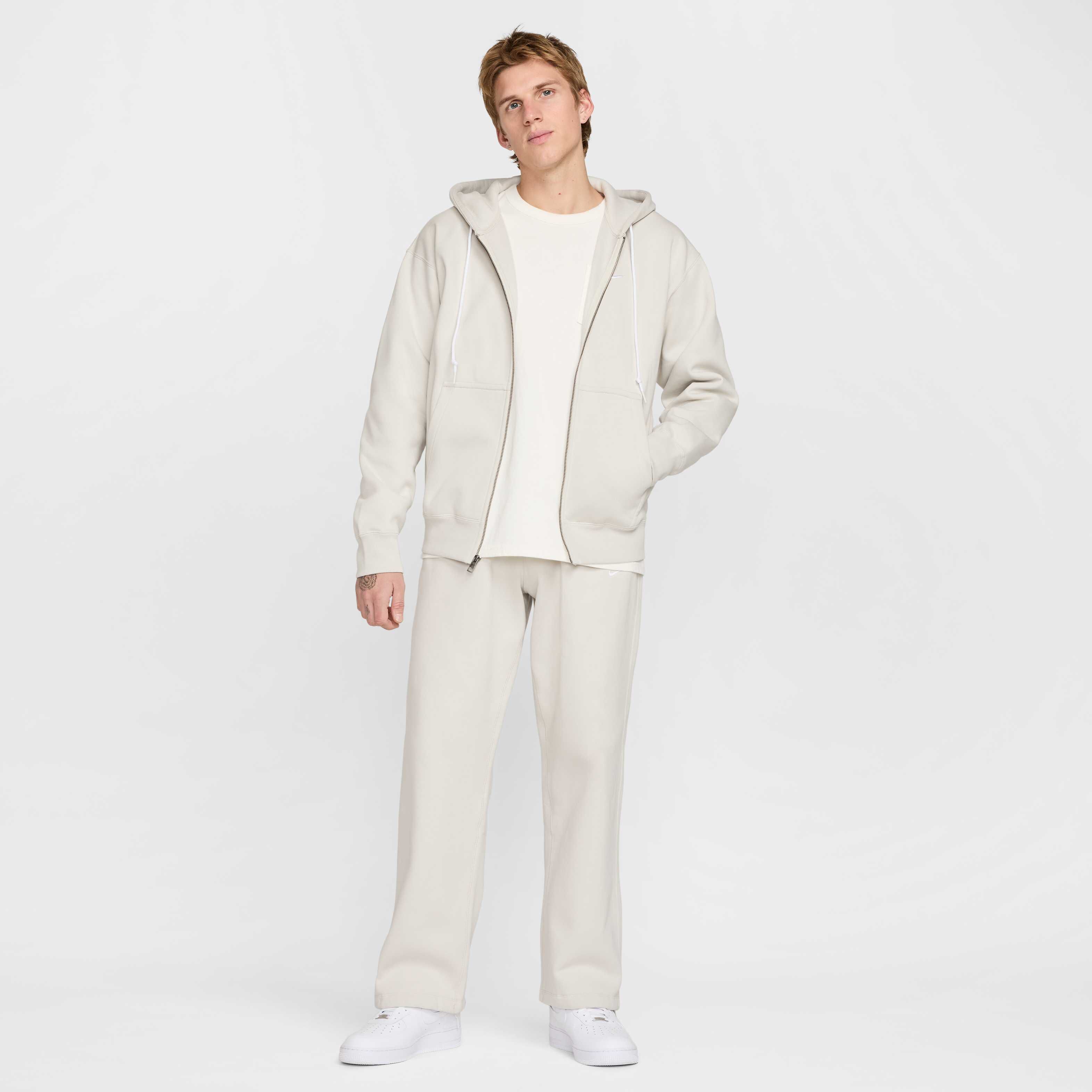 نايكي سولو سووش image number 8