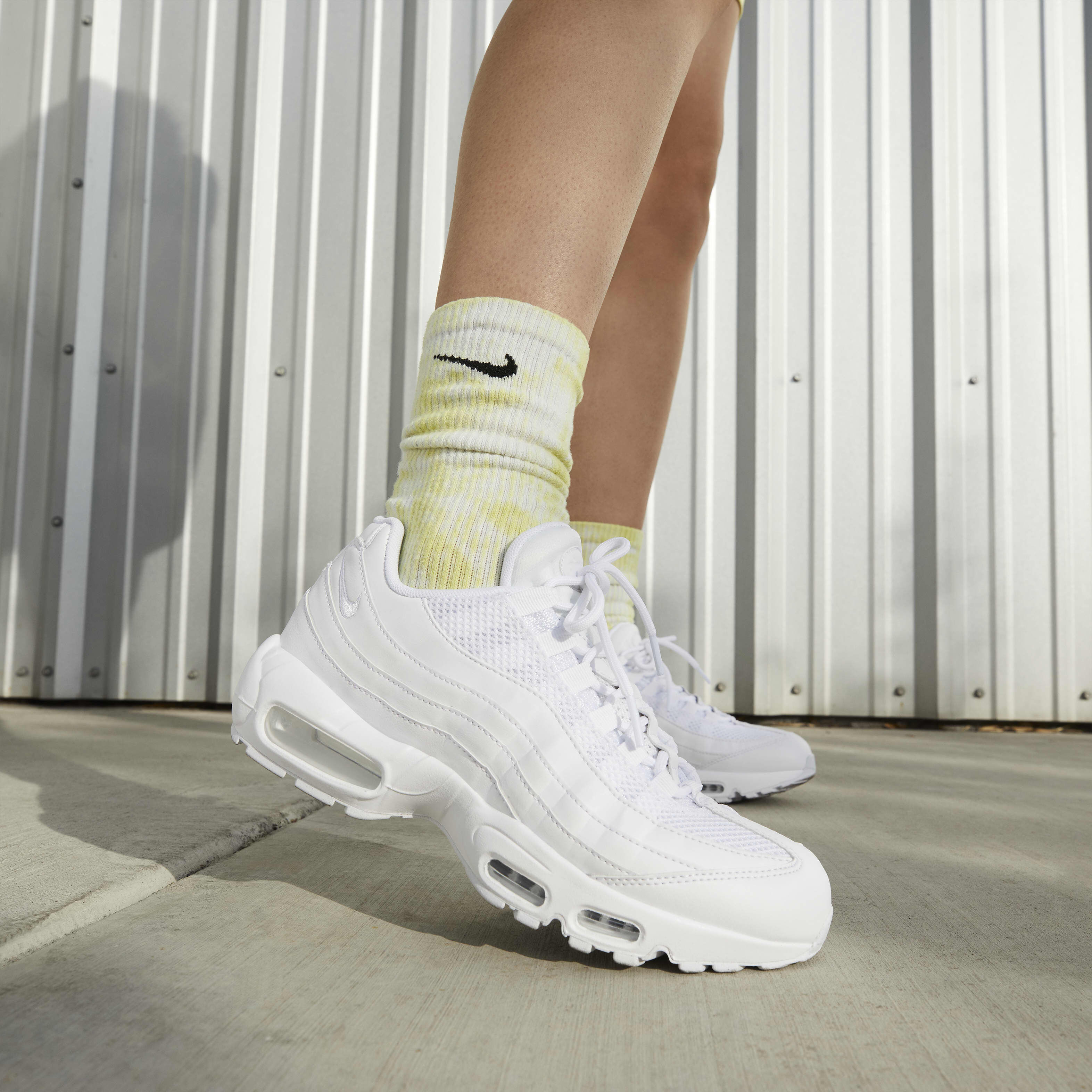 Buy Nike Air Max 95 Women s Shoes Nike Saudi Official
