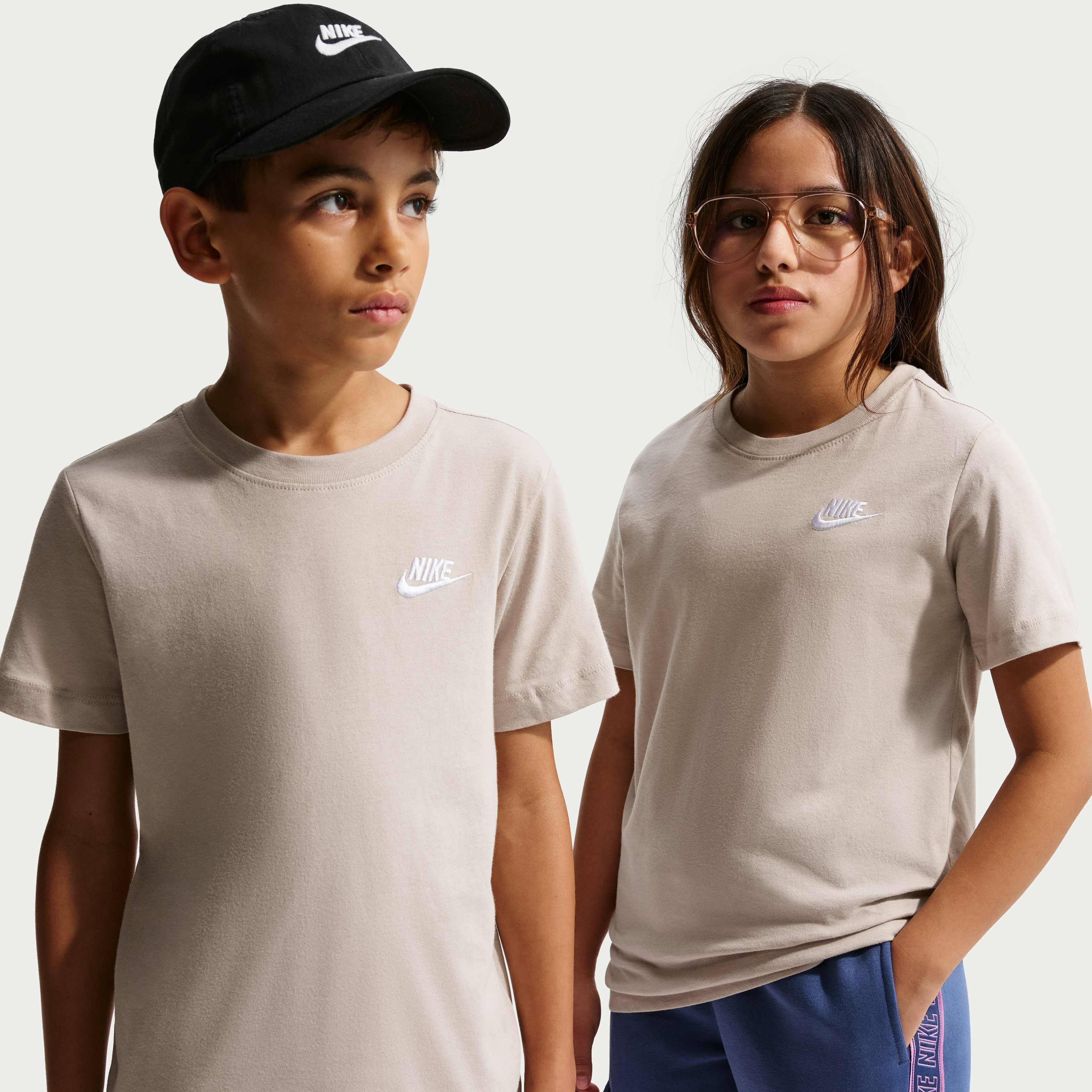 Nike Sportswear image number 0