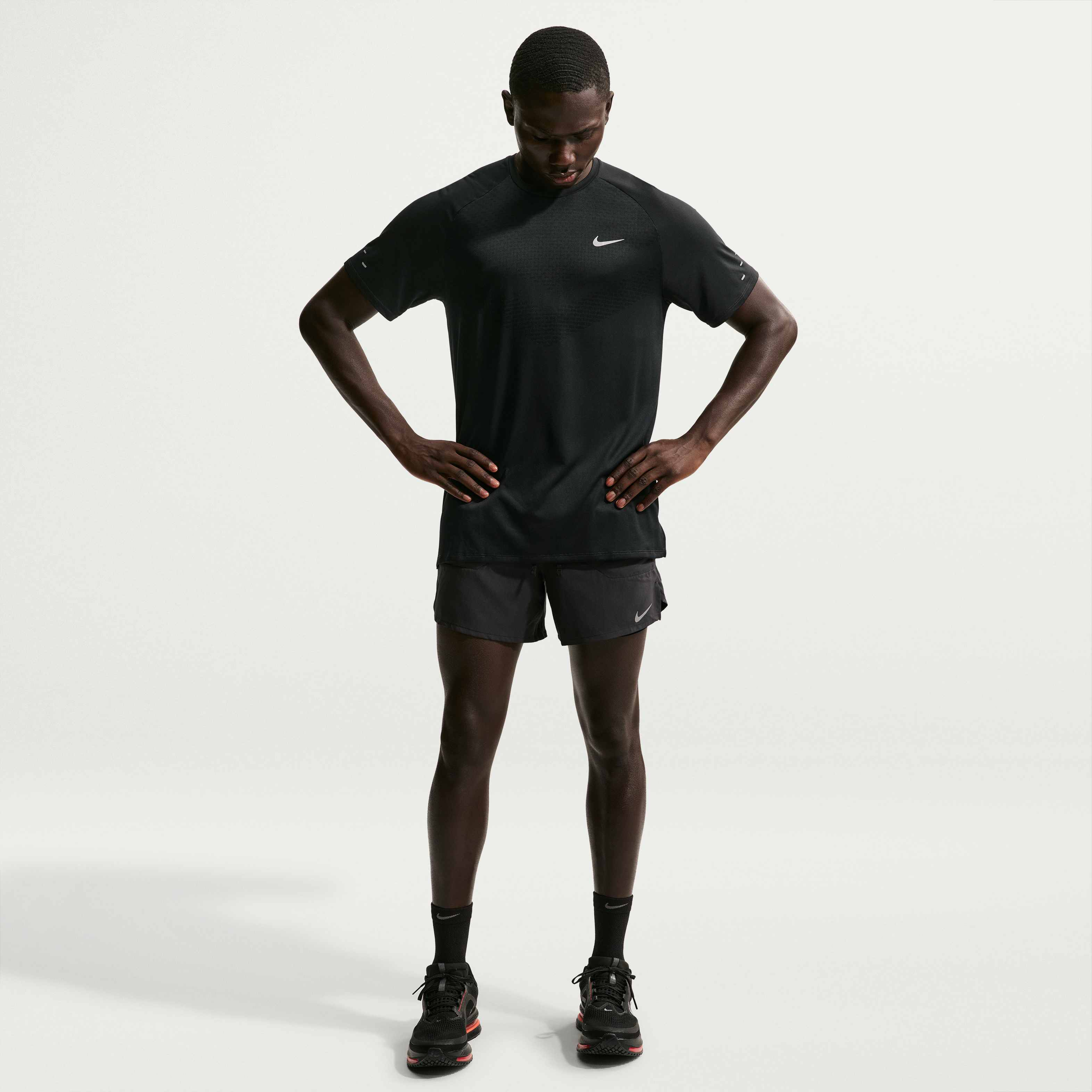 Nike Stride image number 3