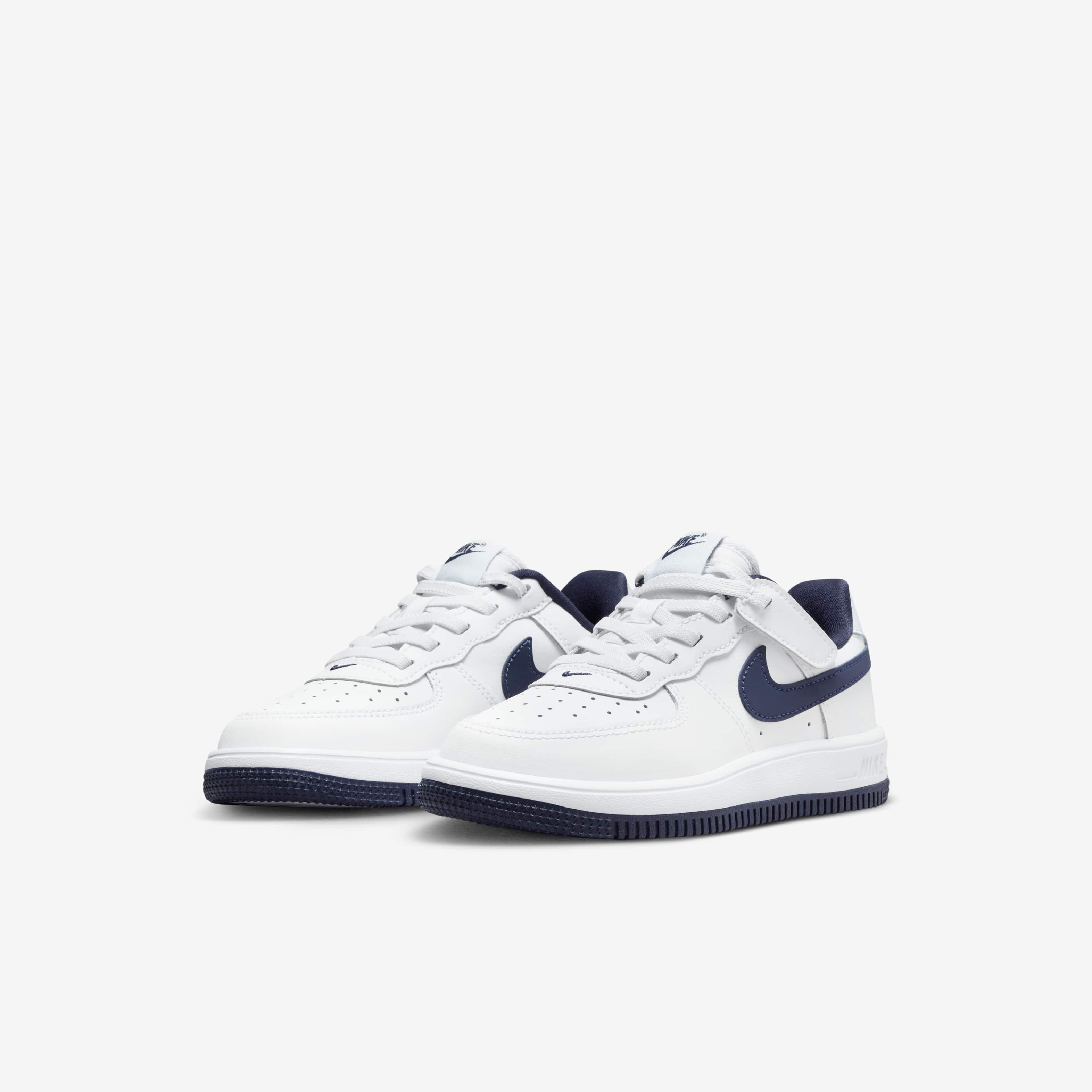 Nike Force 1 Low EasyOn image number 4