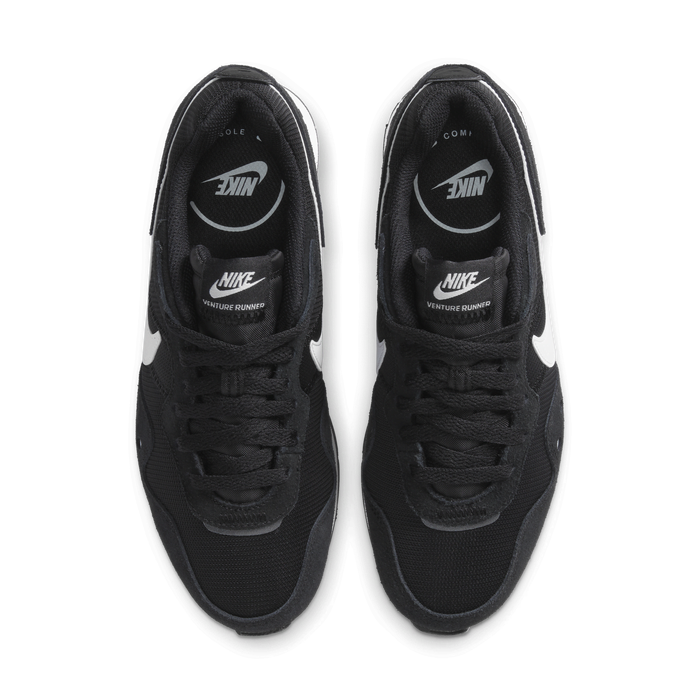 Nike venture runner women's deals