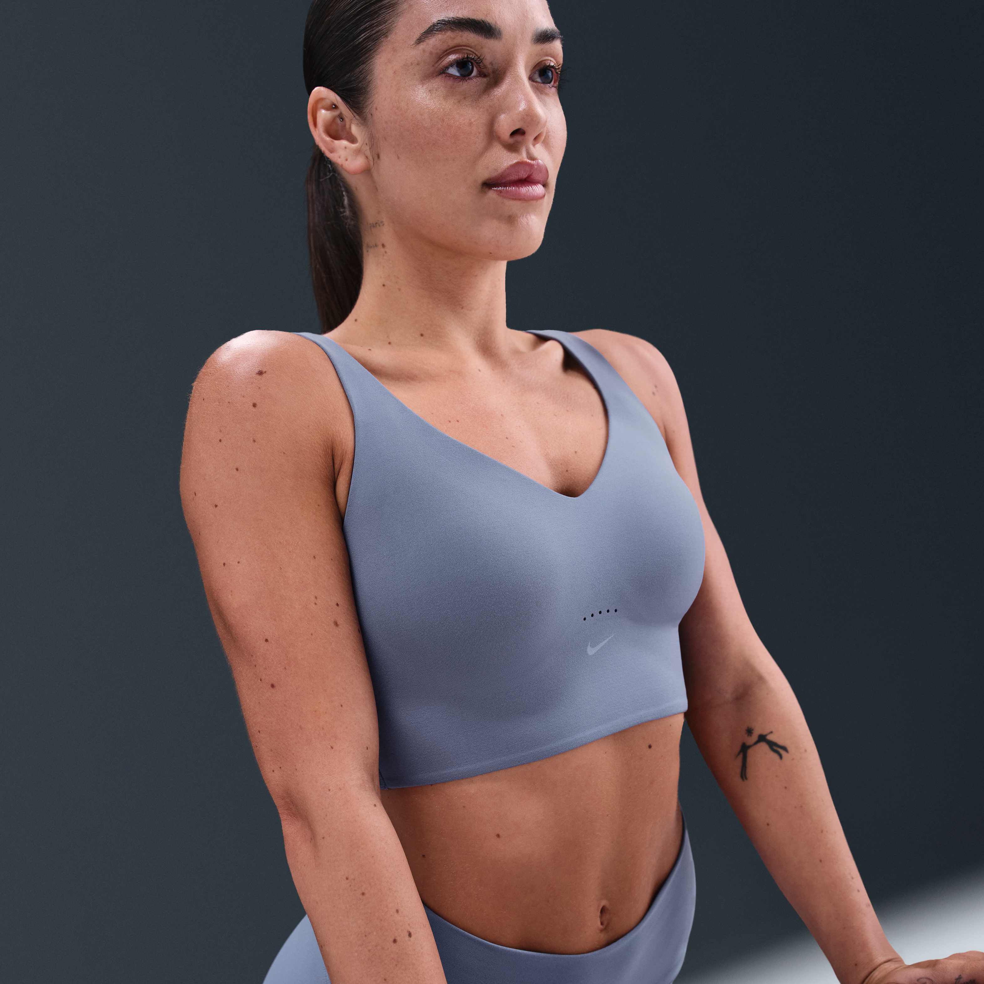 Nike Alate Medium Support image number 2