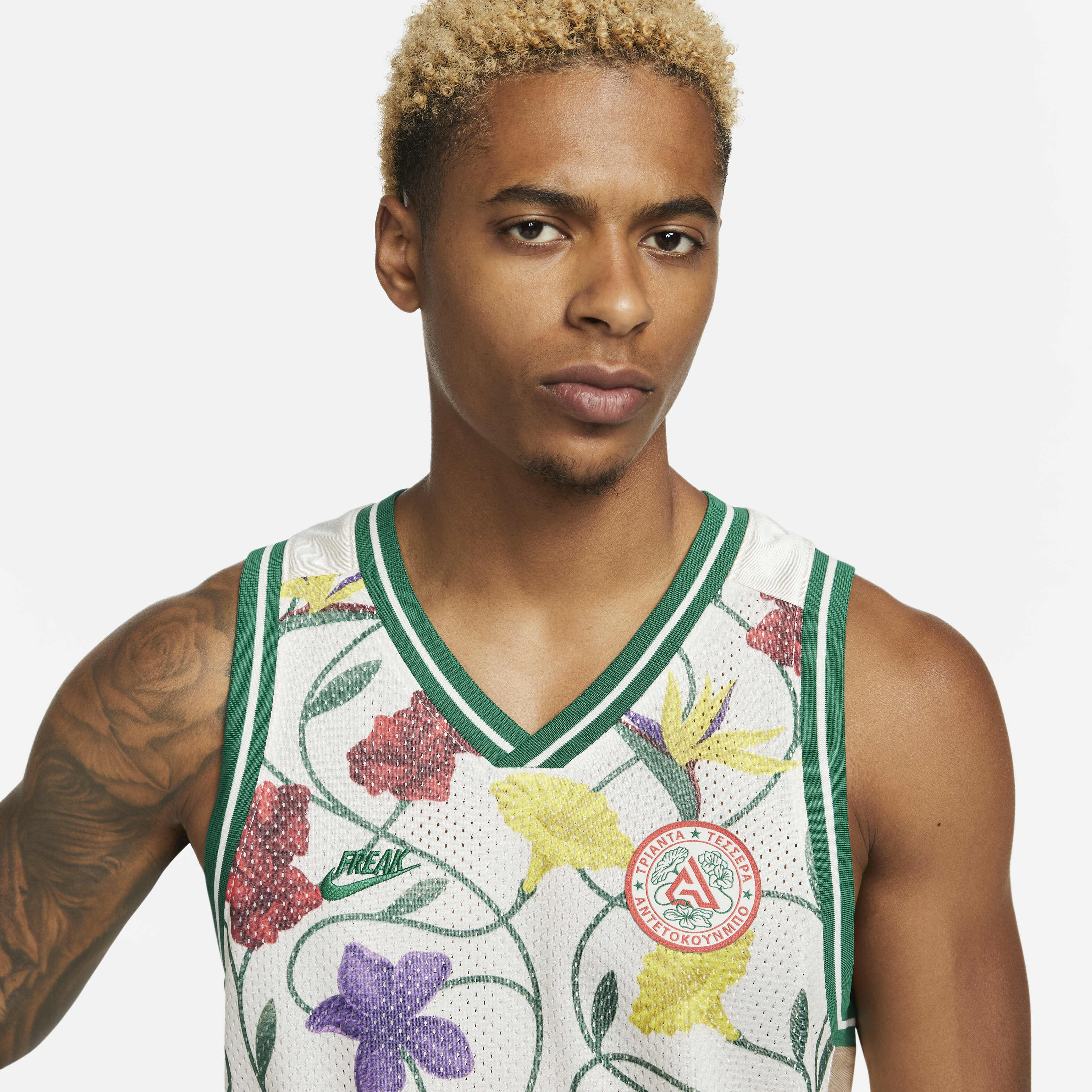 Buy Giannis Men s Dri FIT Printed DNA Basketball Jersey Nike Saudi Official