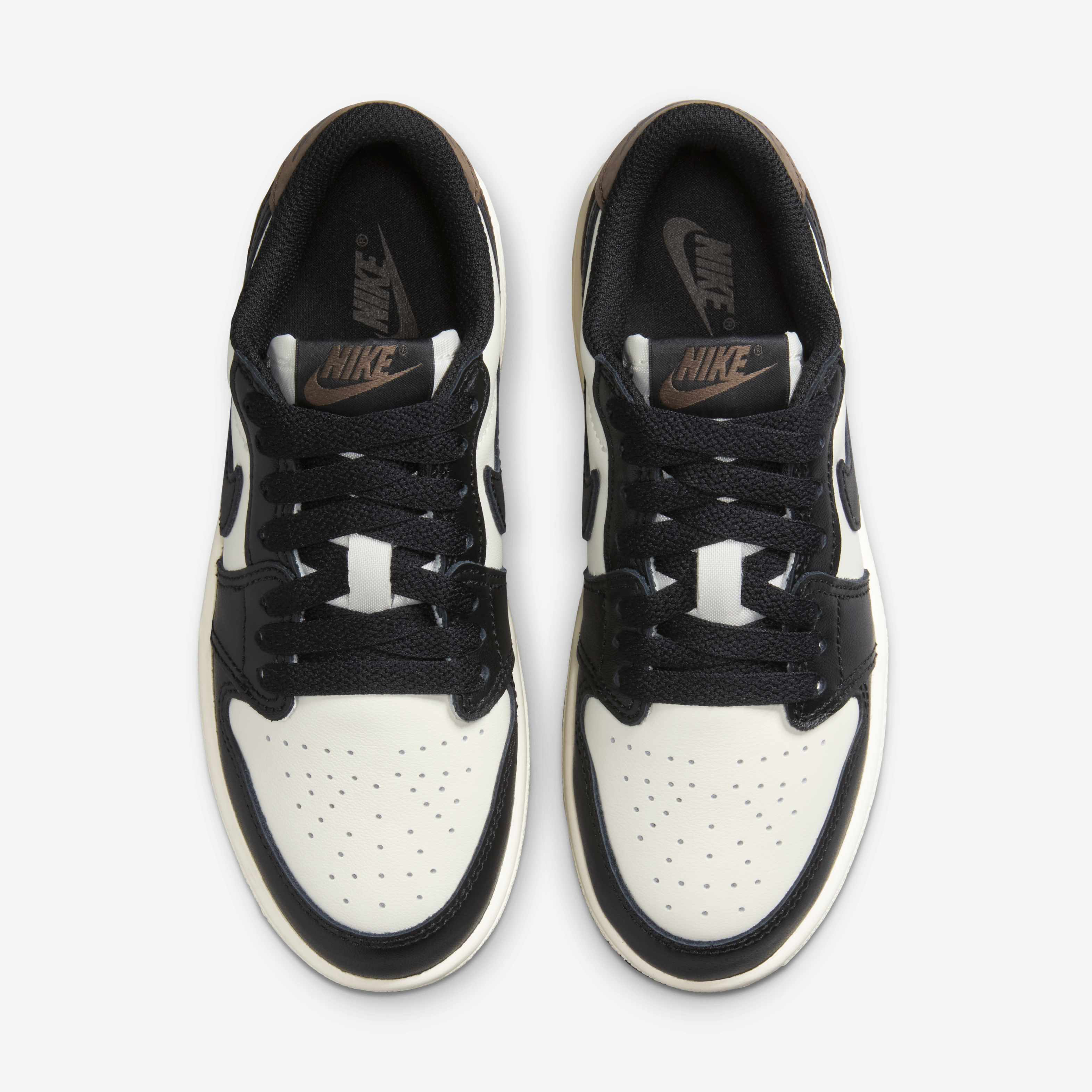 Jordan 1 Retro Low 'Mocha' image number 3