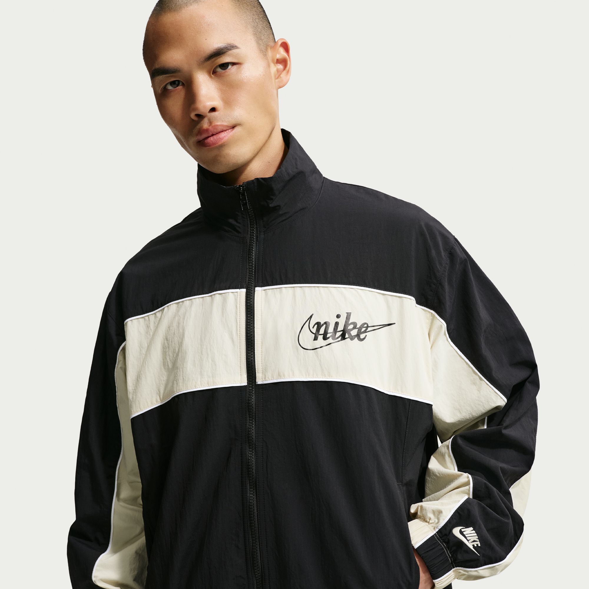 Nike Sportswear Club image number 2