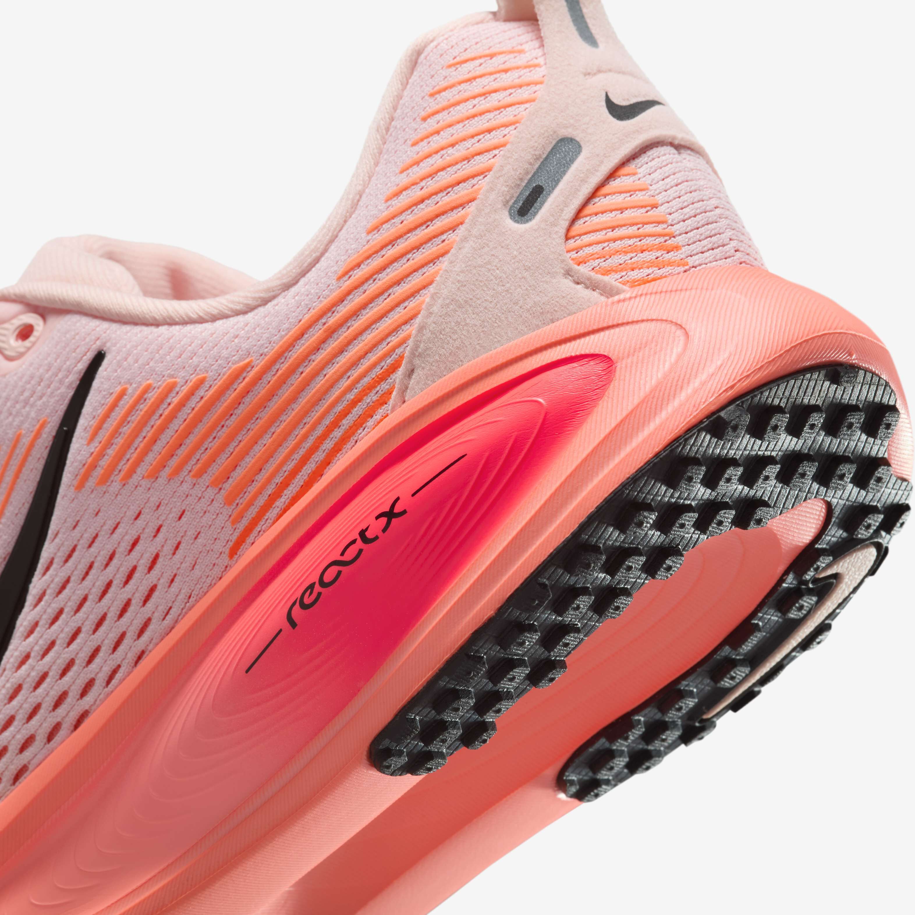 Nike Vomero 18 image number 7