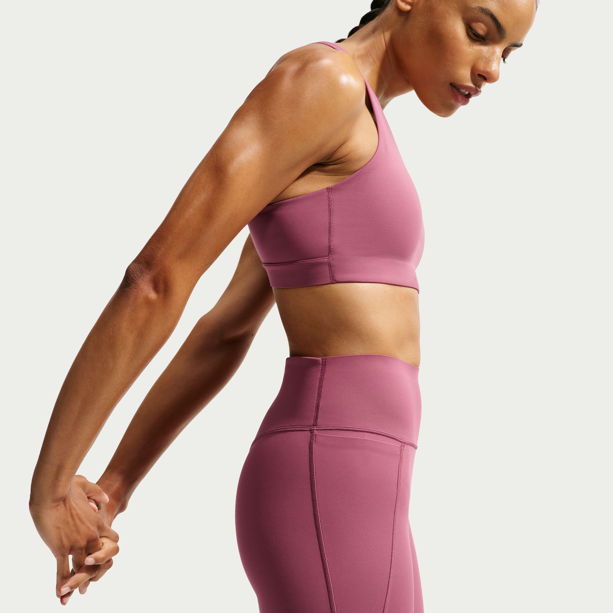 Nike Universa image number 7