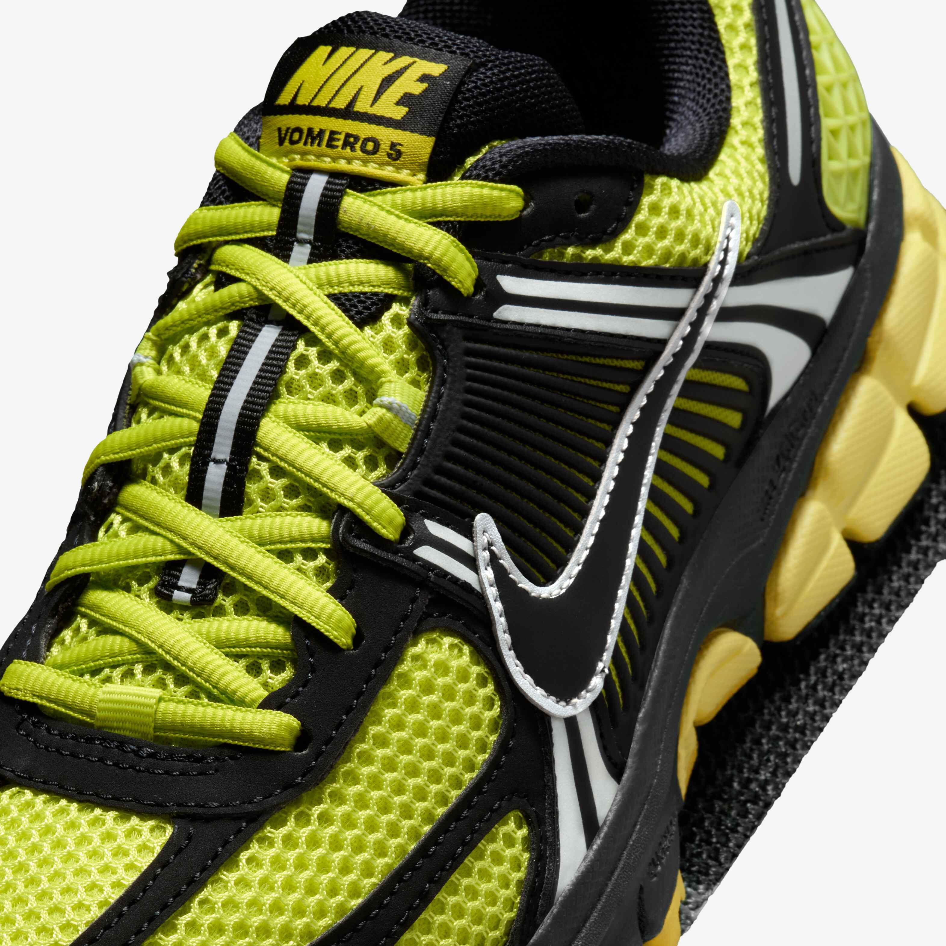 Nike Zoom Vomero 5 image number 6