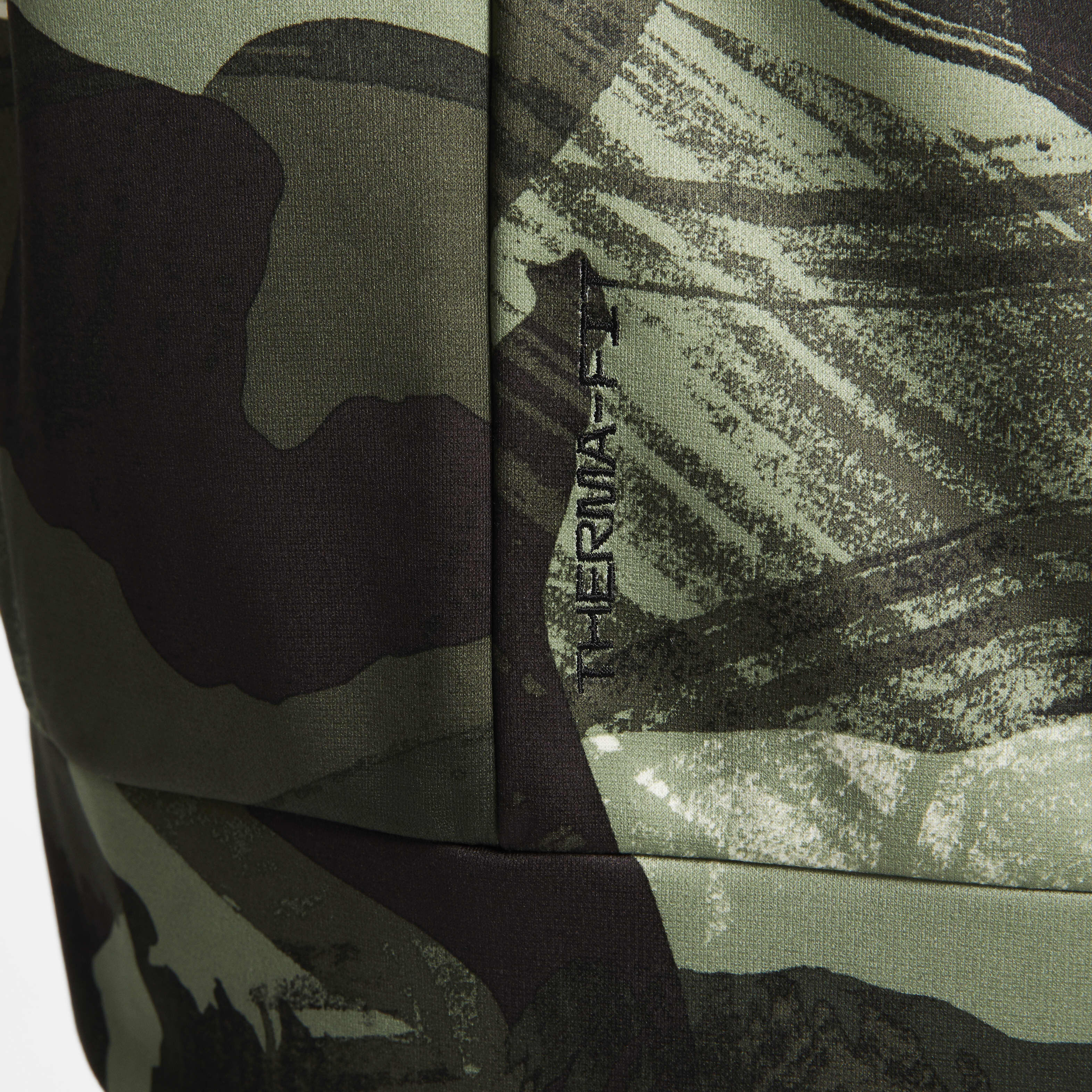 Buy Nike Therma FIT Men s All over Camo Fitness Hoodie Velvet Brown Coconut Milk Nike Saudi Official