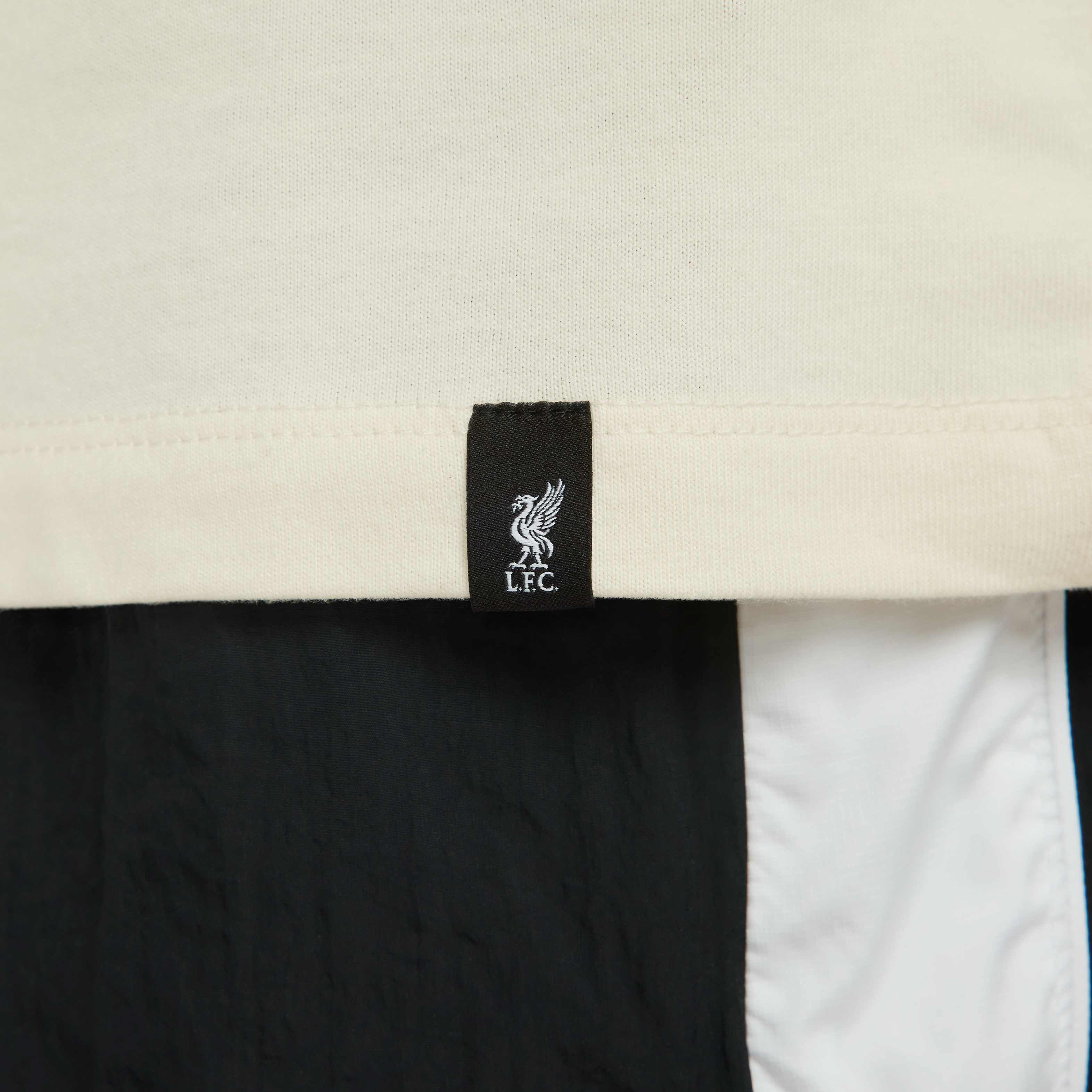 Liverpool F.C. Air Max image number 4