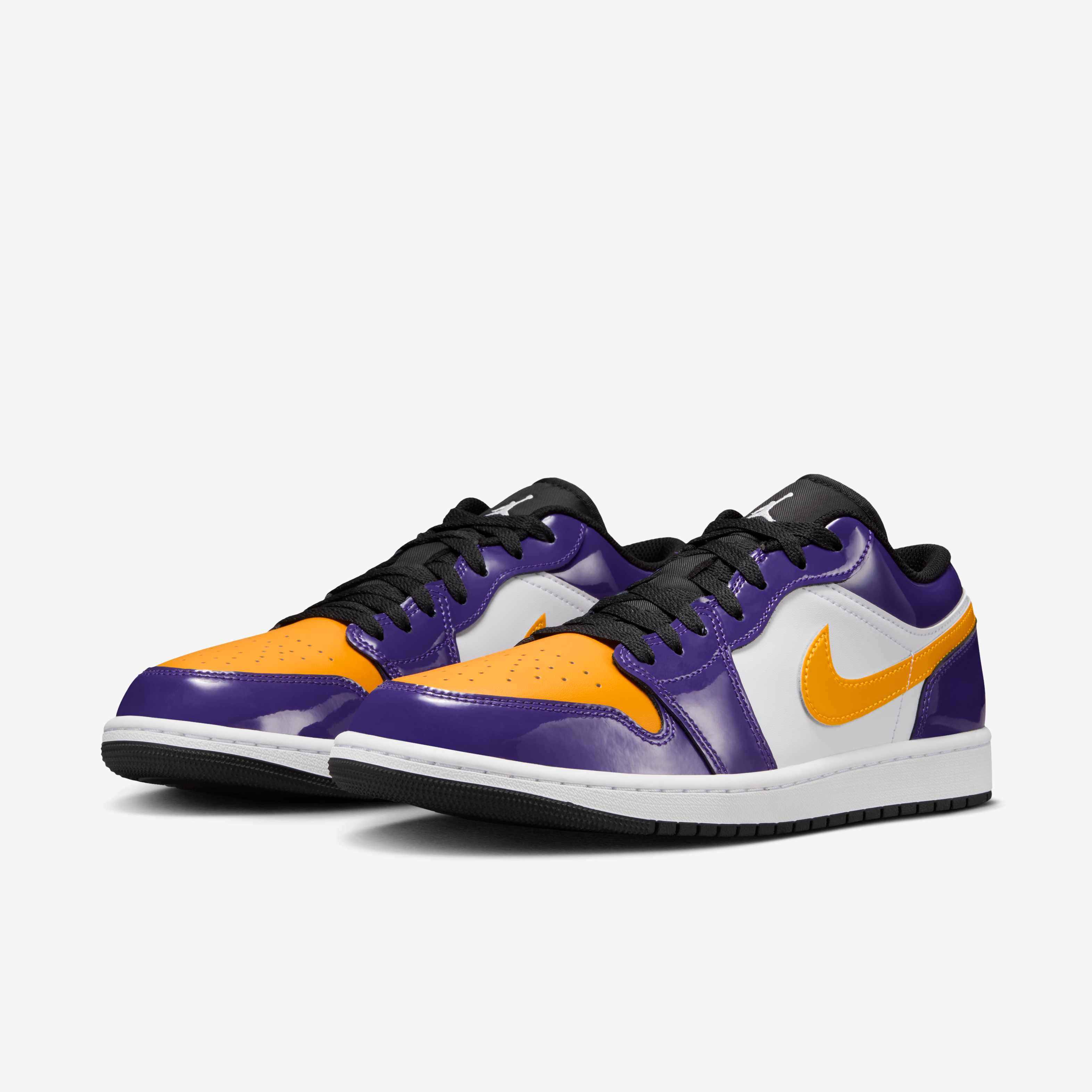 Air Jordan 1 Low SE image number 4