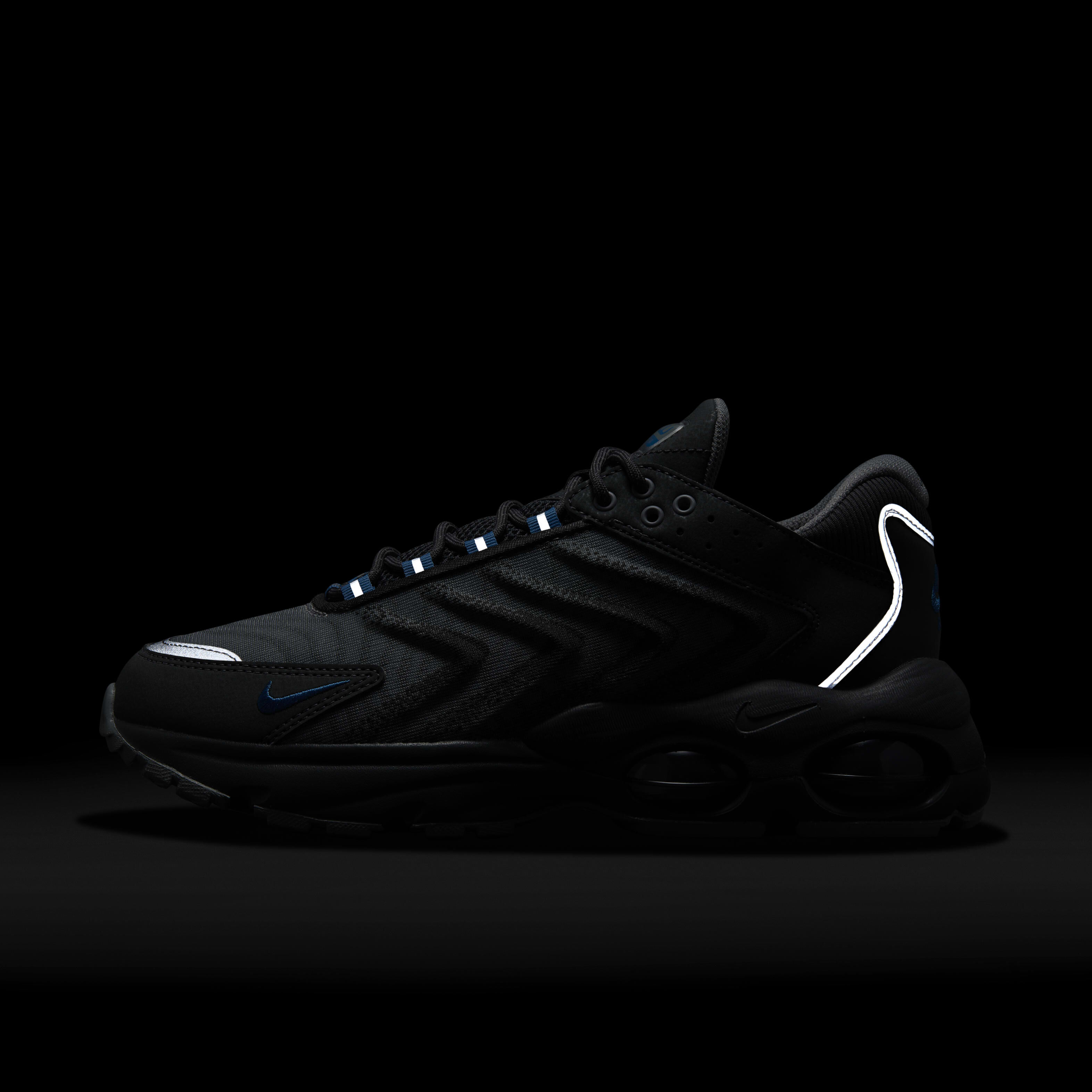 Buy Nike Air Max TW Next Nature Men s Shoes Nike Saudi Official