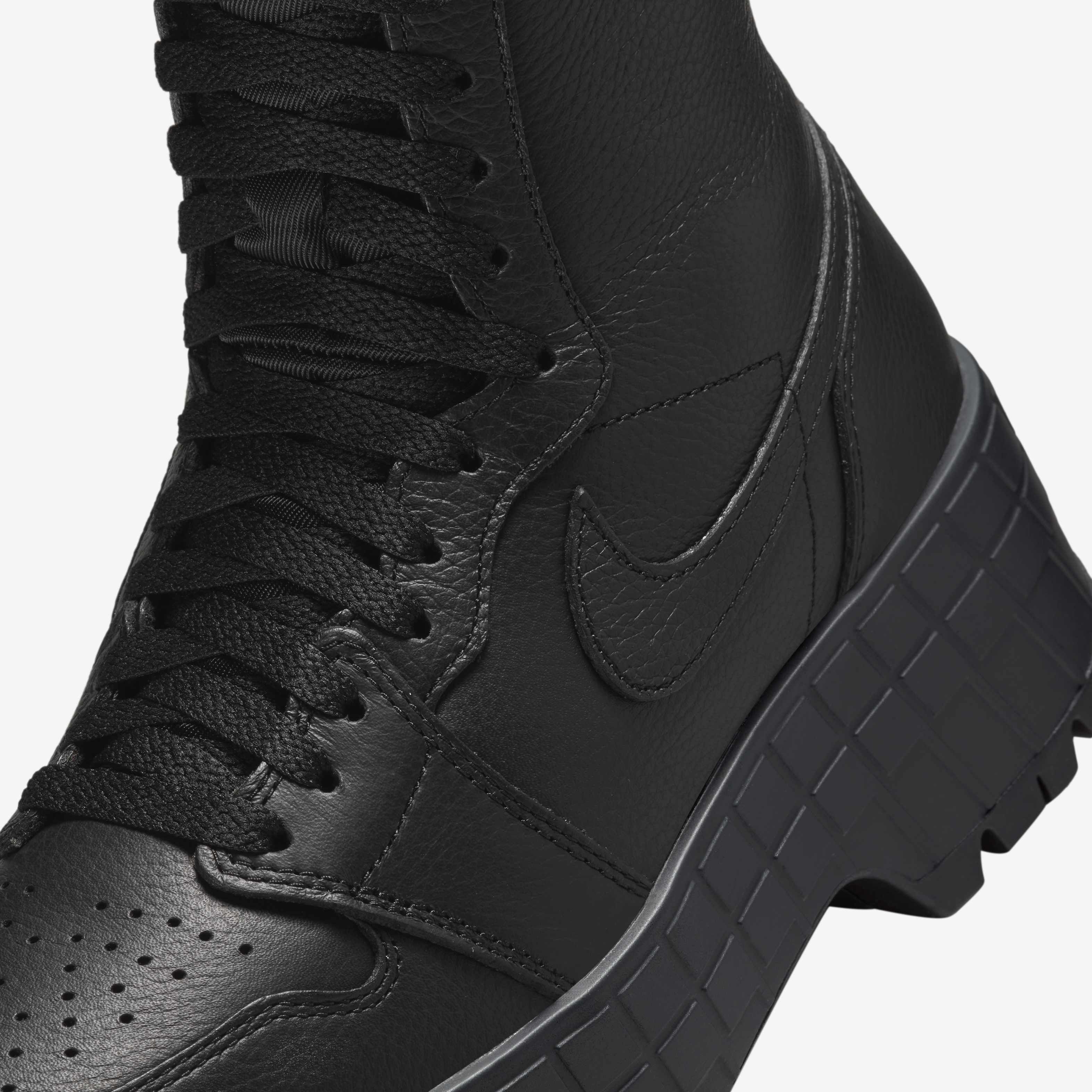 スニーカー Nike (Women's Boots) Air Jordan 1 Brooklyn Black Amazon.com | Air Jordan 1 Brooklyn Women's Boots (FJ5737-001
