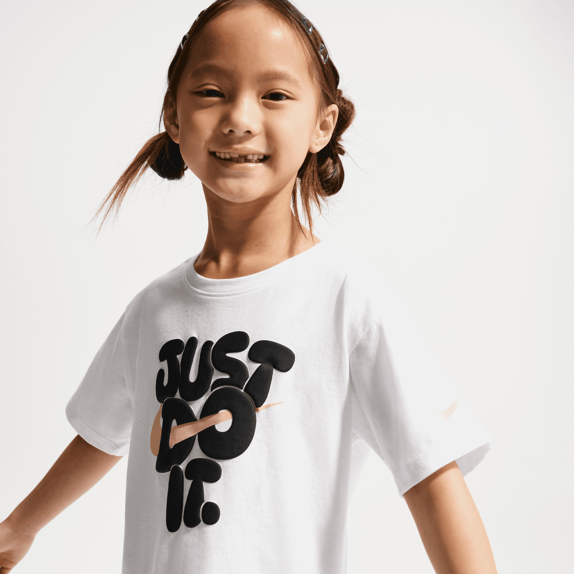 Nike Bold Play image number 2