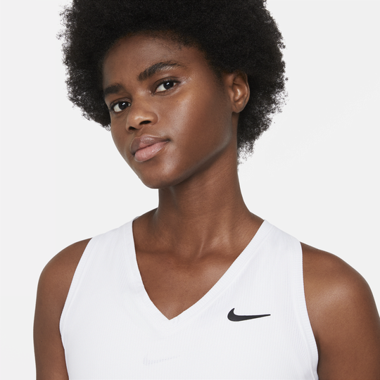 Nike sales victory tank