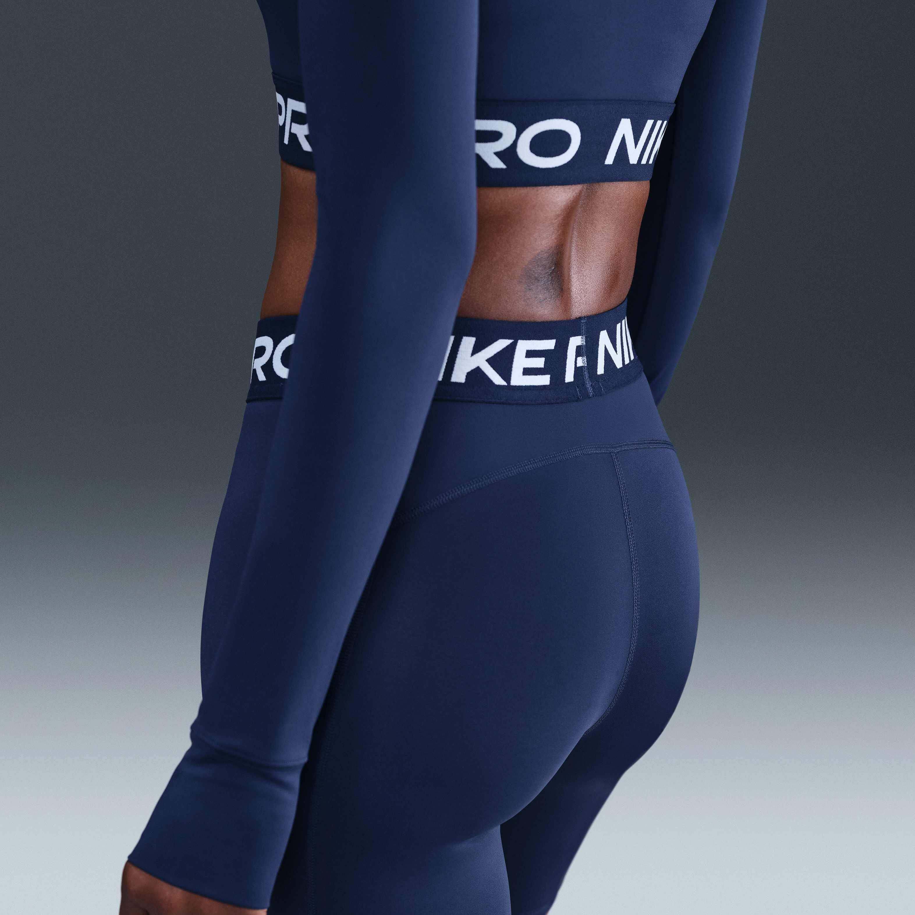 Nike Pro 365 image number 2