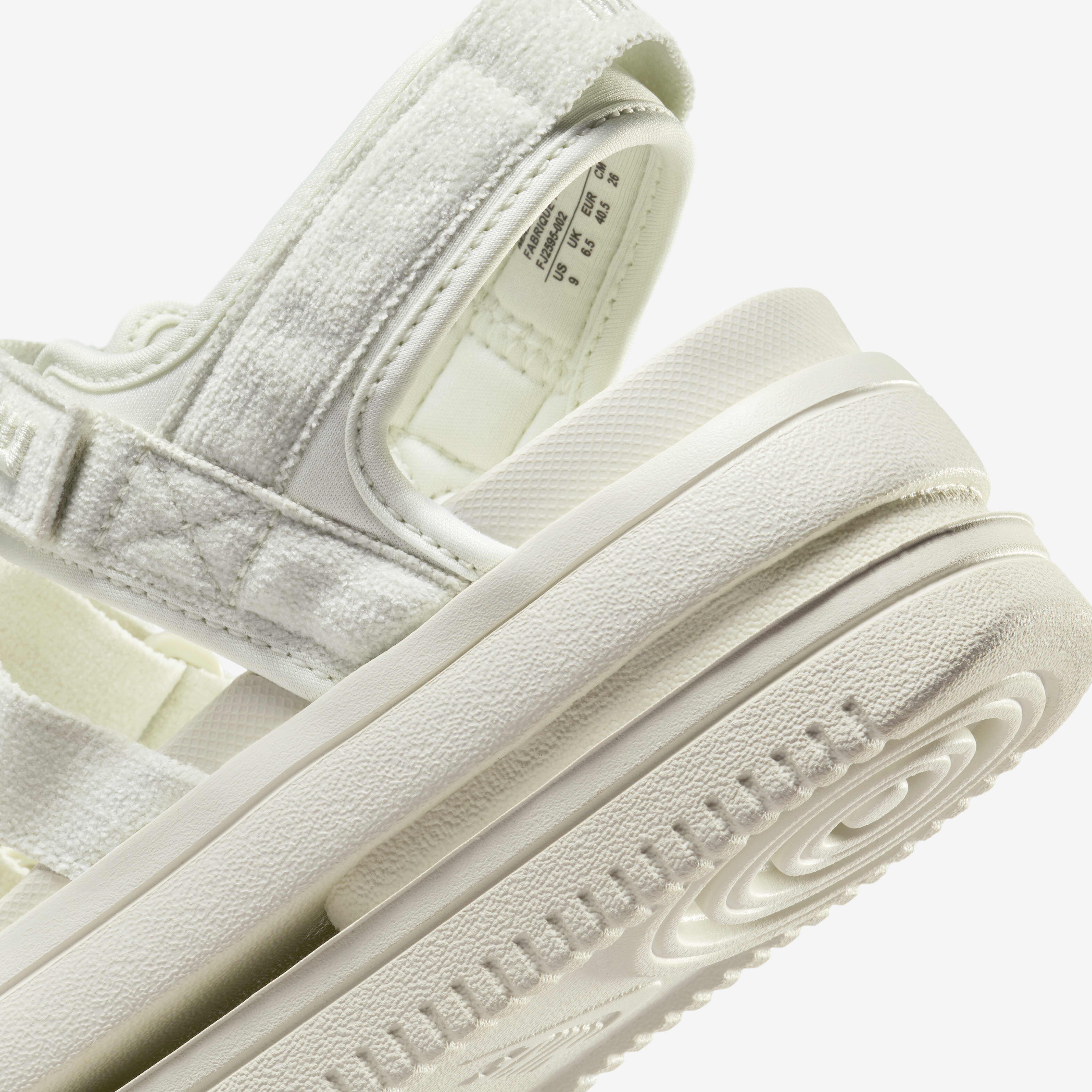 Nike new sandals clearance