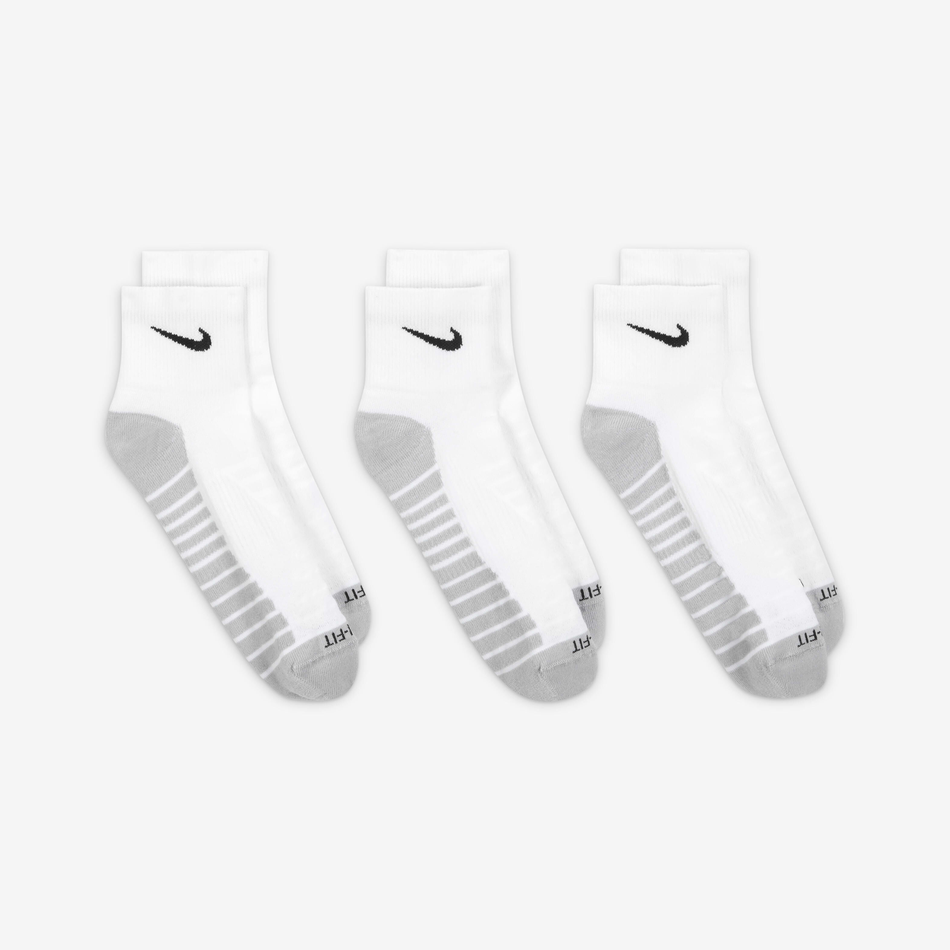 Nike everyday max cushion low clearance