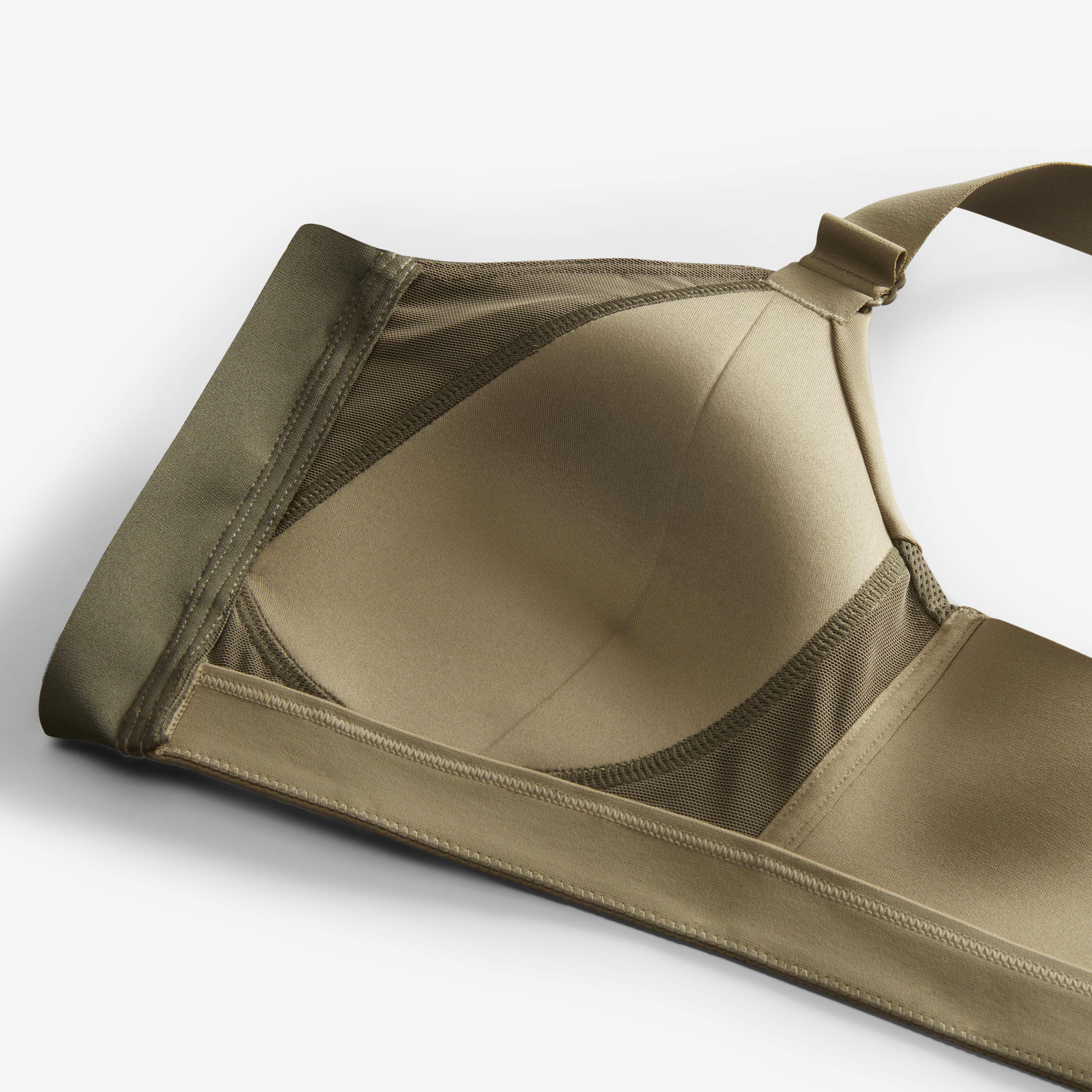 Nike Alpha image number 3