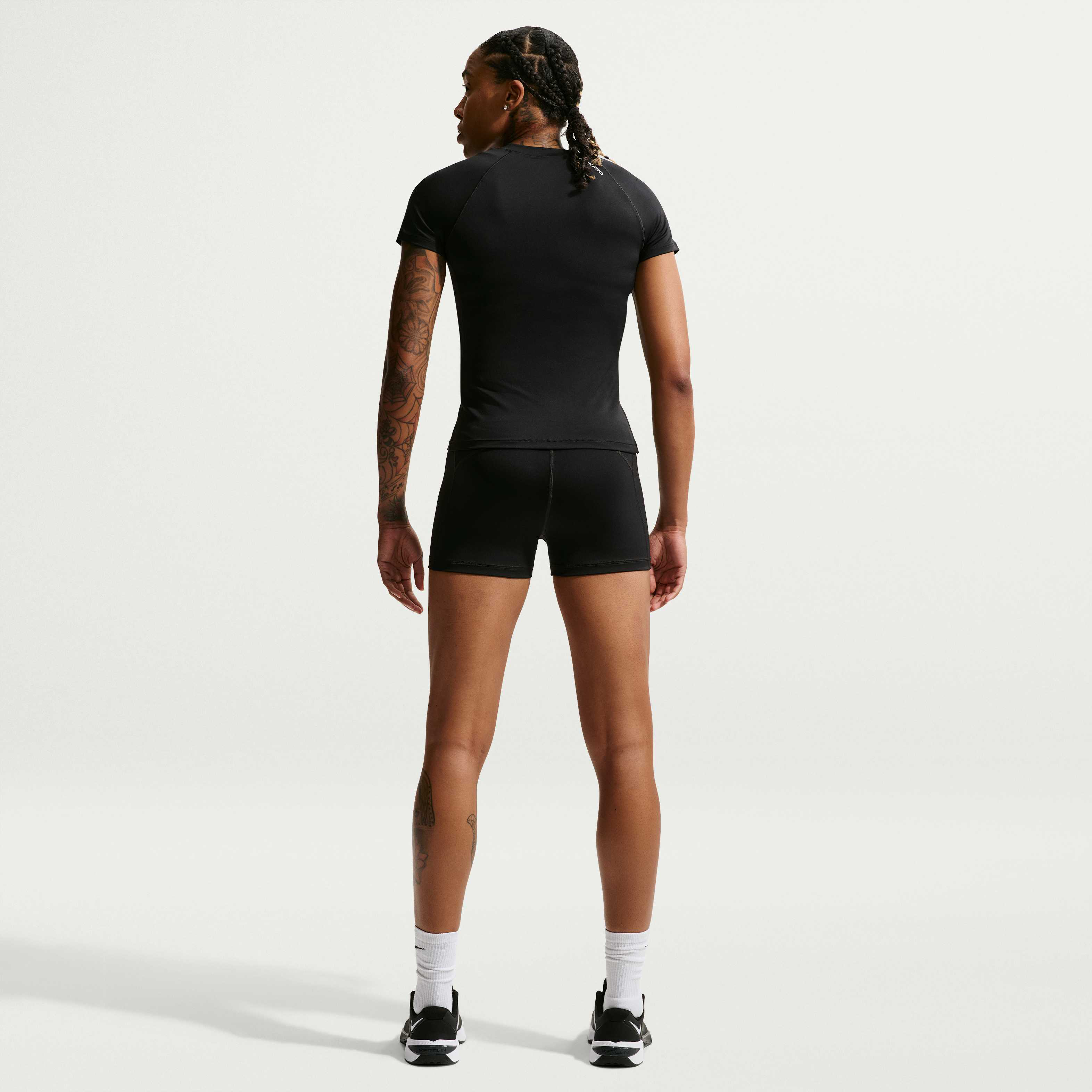 Nike Pro Sculpt image number 4