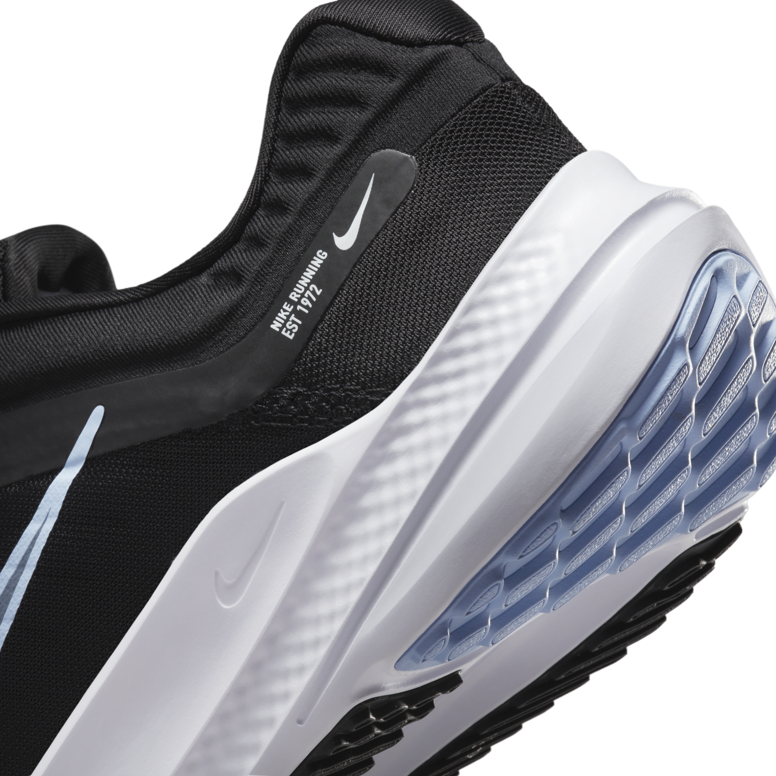 Shop Quest 5 Men's Road Running Shoes Nike KSA