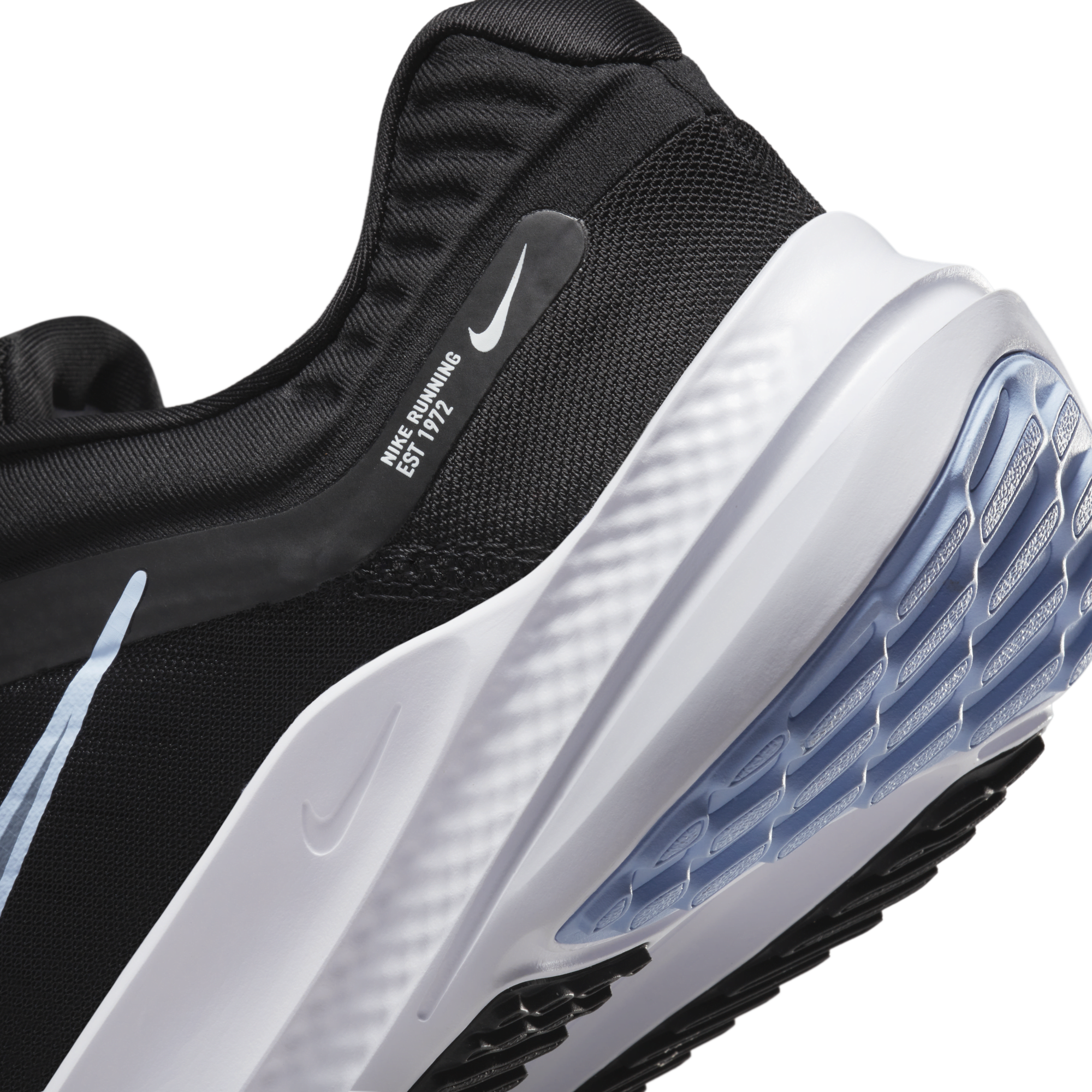 Shop Quest 5 Men s Road Running Shoes Nike KSA