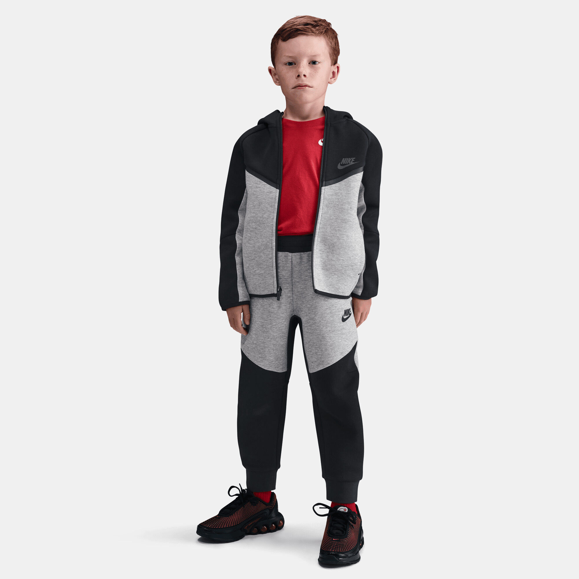 Nike Sportswear image number 2